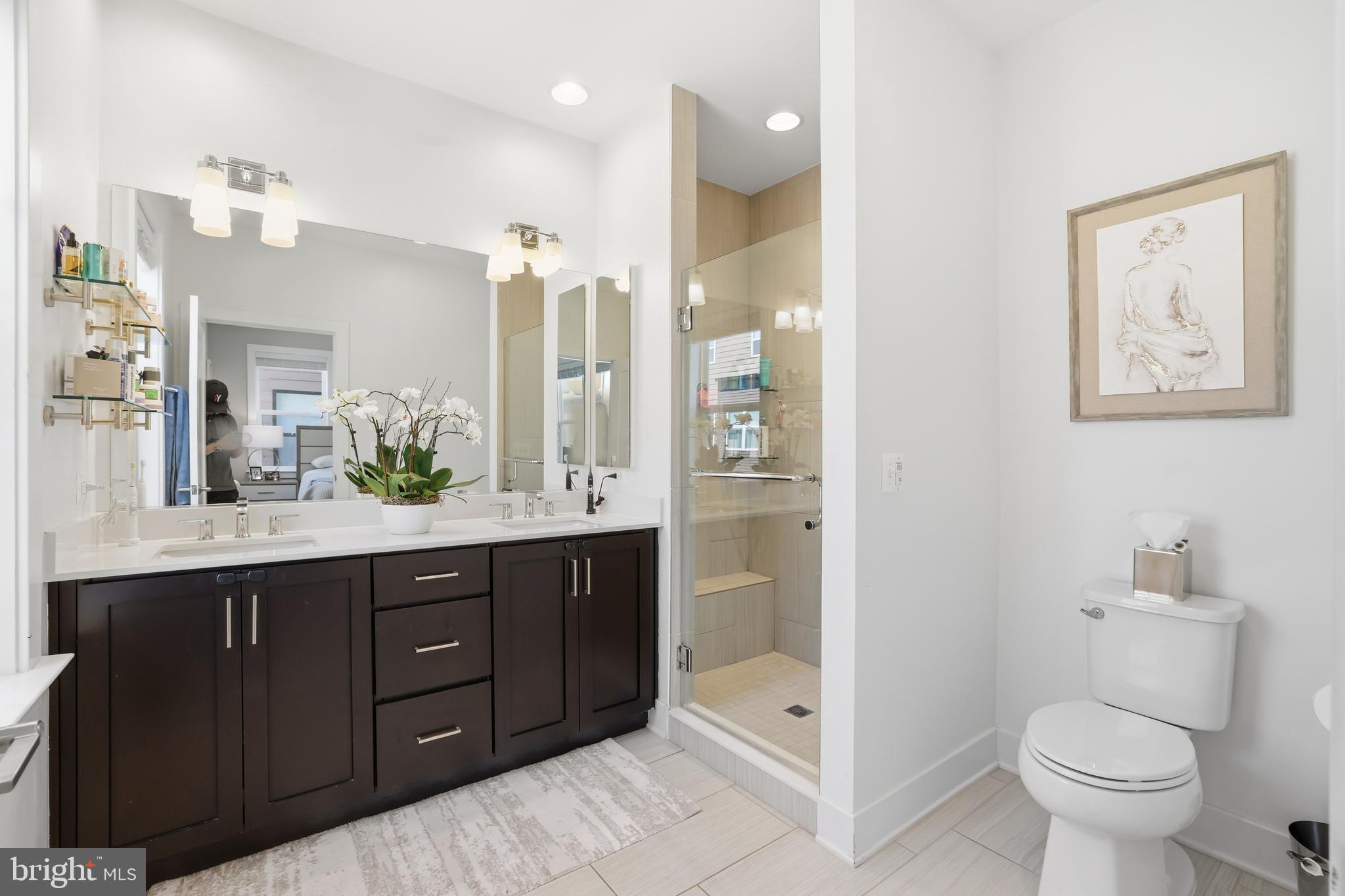 TOWER OAKS - Residential
