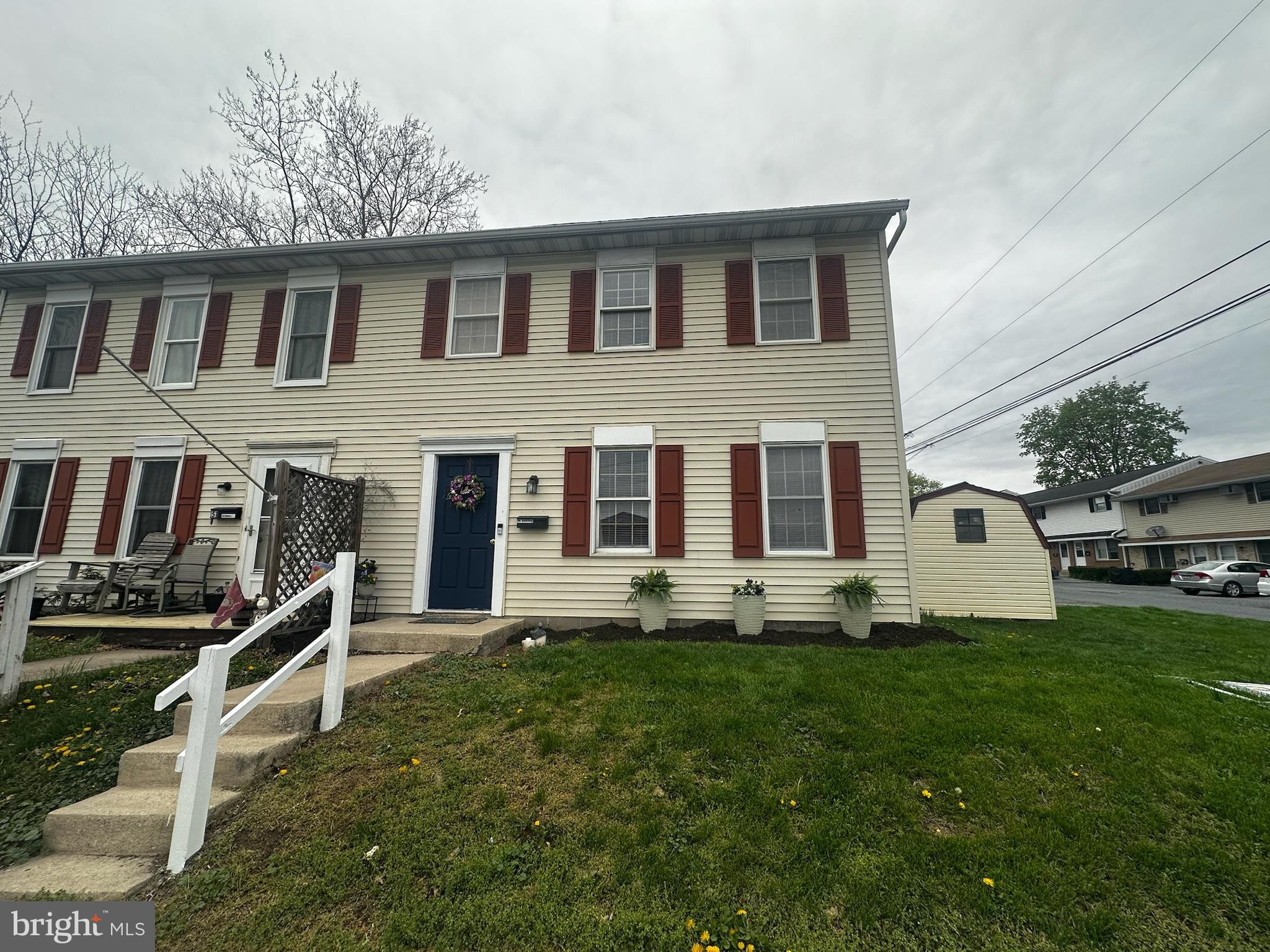 ELIZABETHTOWN BOROUGH - Residential