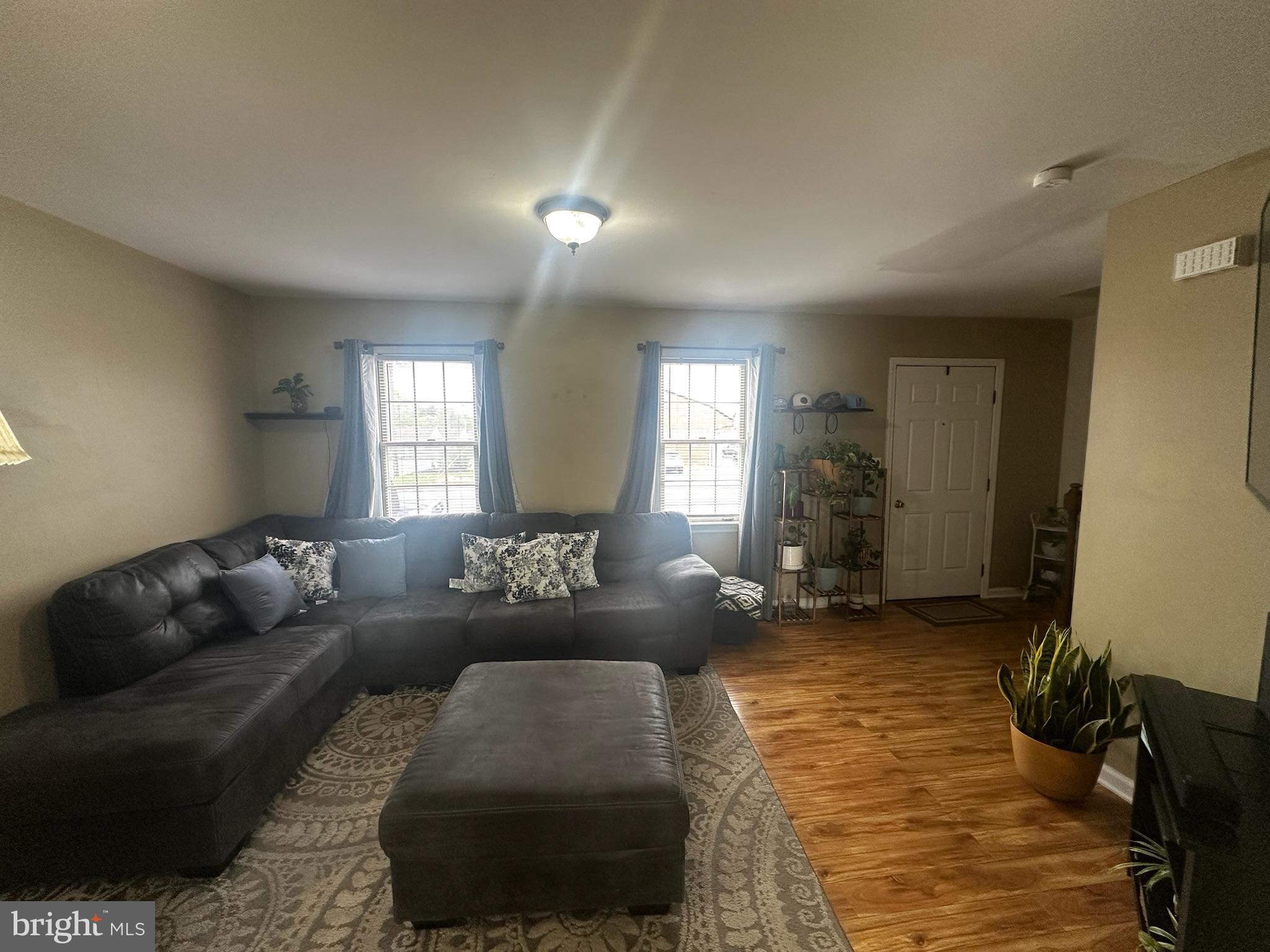 ELIZABETHTOWN BOROUGH - Residential