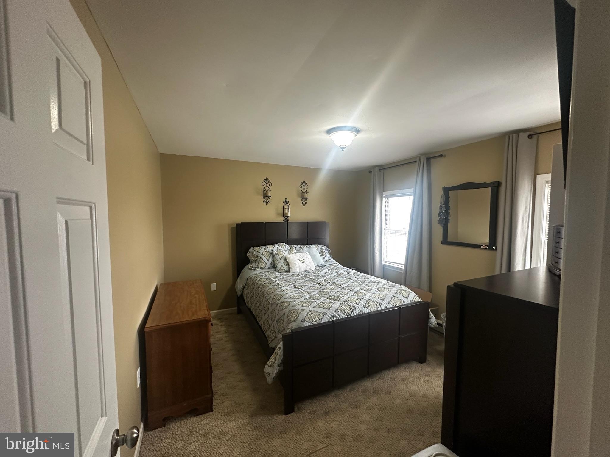 ELIZABETHTOWN BOROUGH - Residential