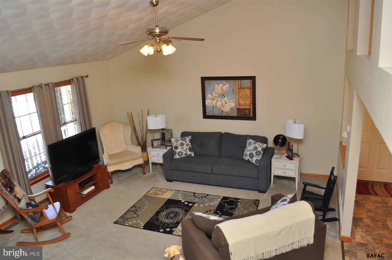 EAST BERLIN - Residential