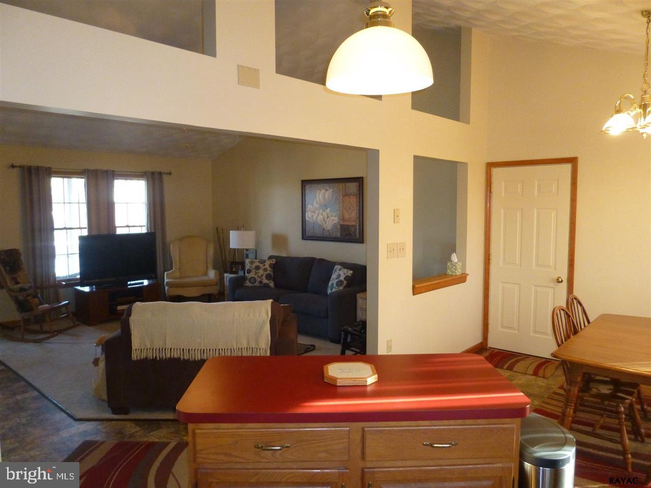 EAST BERLIN - Residential