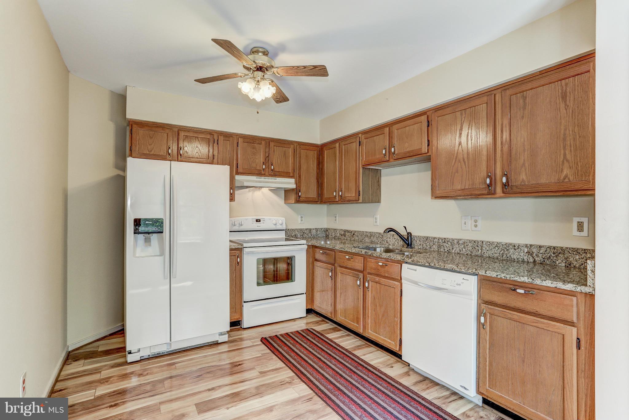 HICKORY KNOLL - Residential