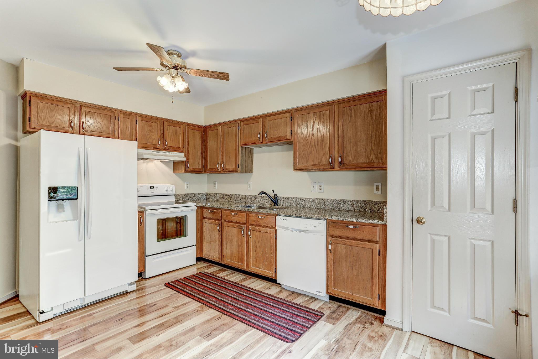 HICKORY KNOLL - Residential