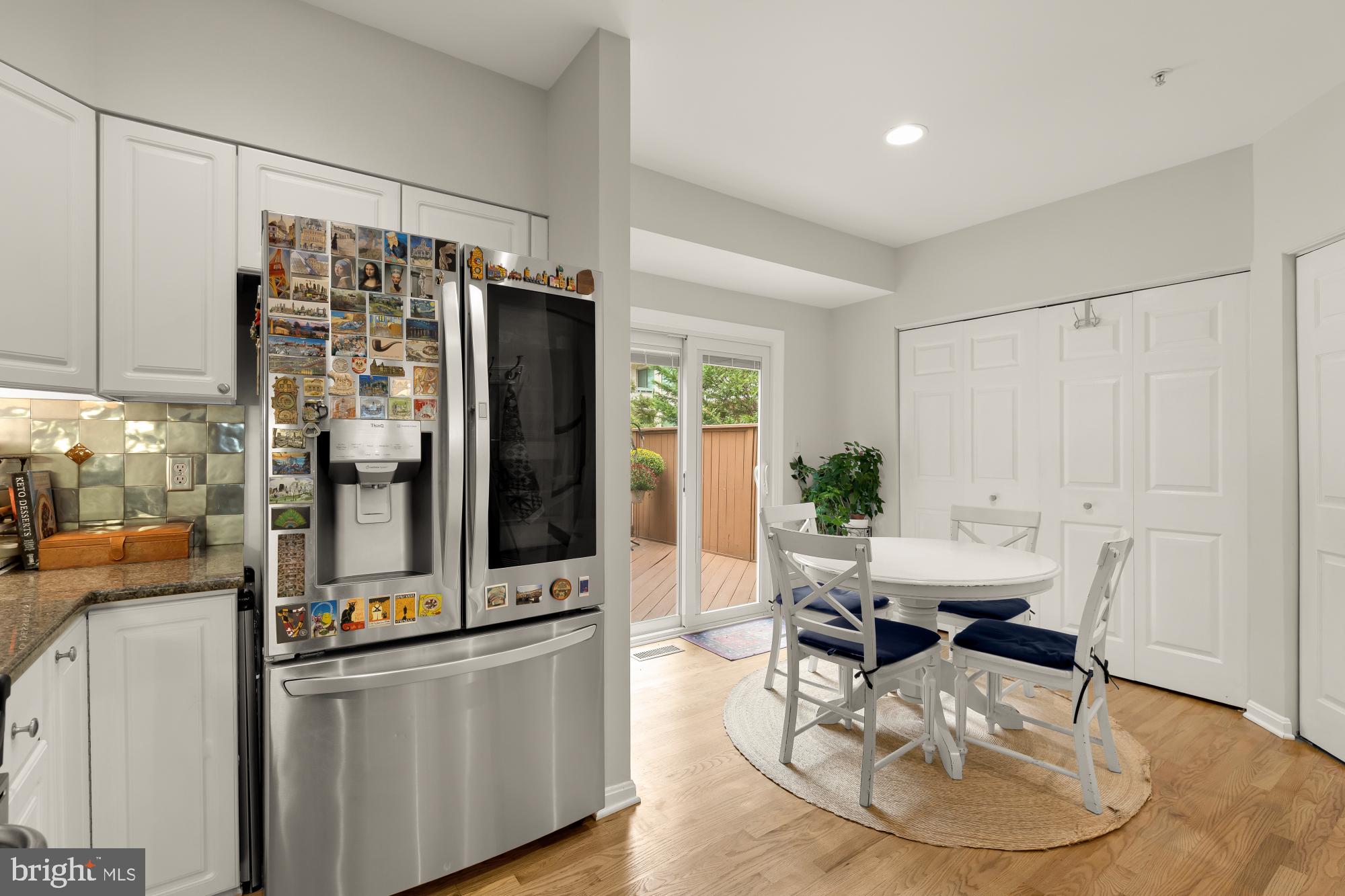 WHITLEY PARK CONDOMINIUM - Residential