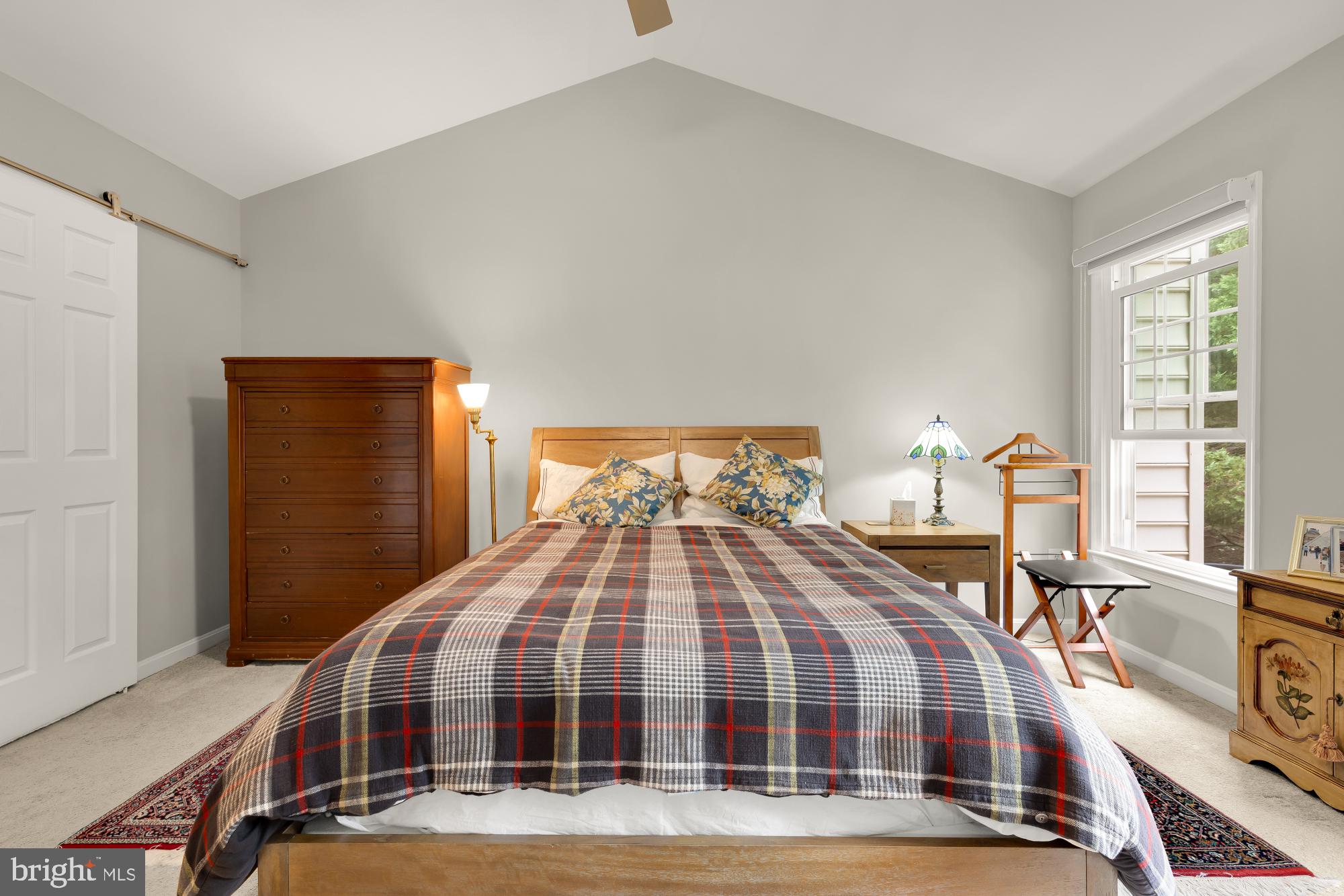 WHITLEY PARK CONDOMINIUM - Residential