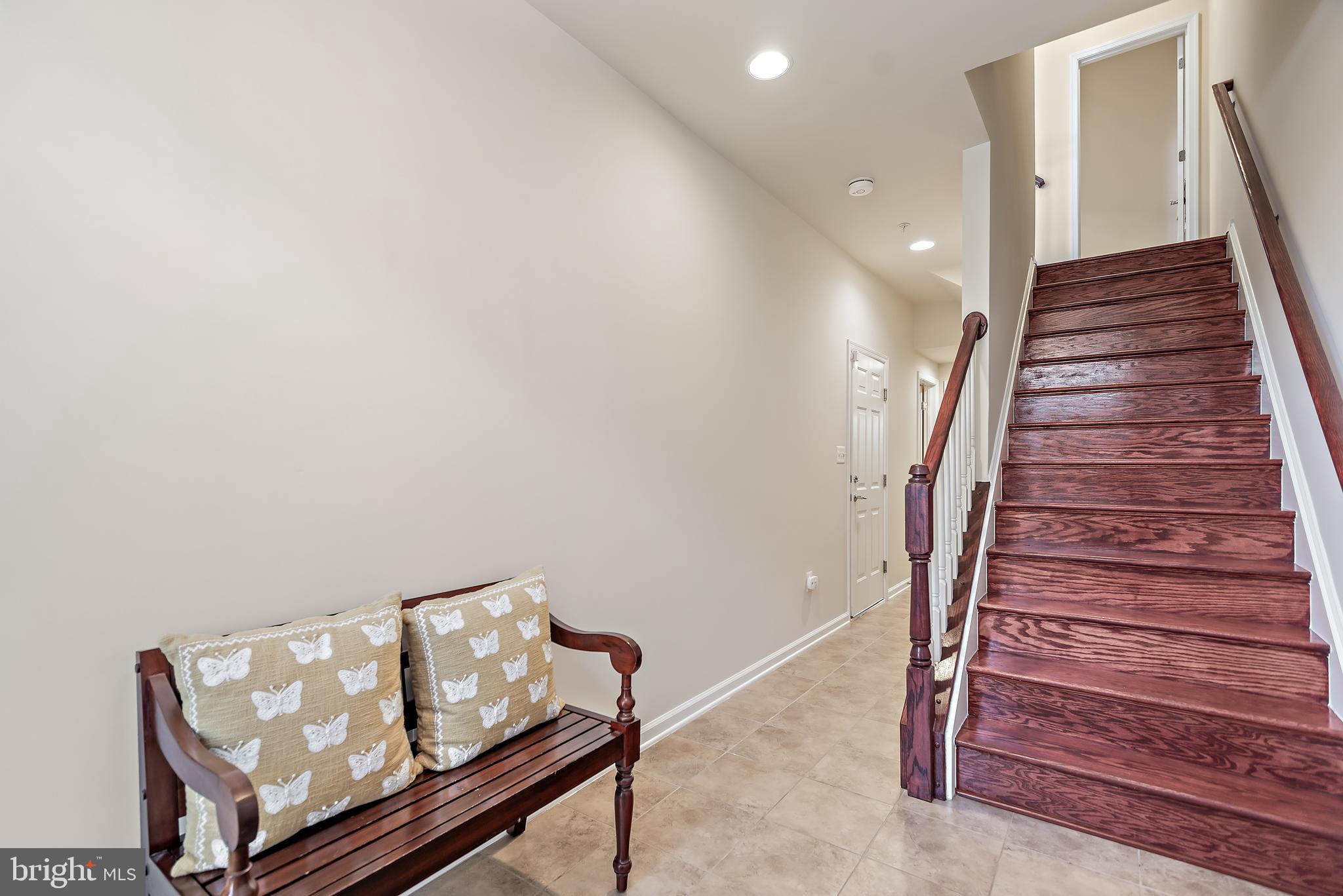 LEESBOROUGH - Residential