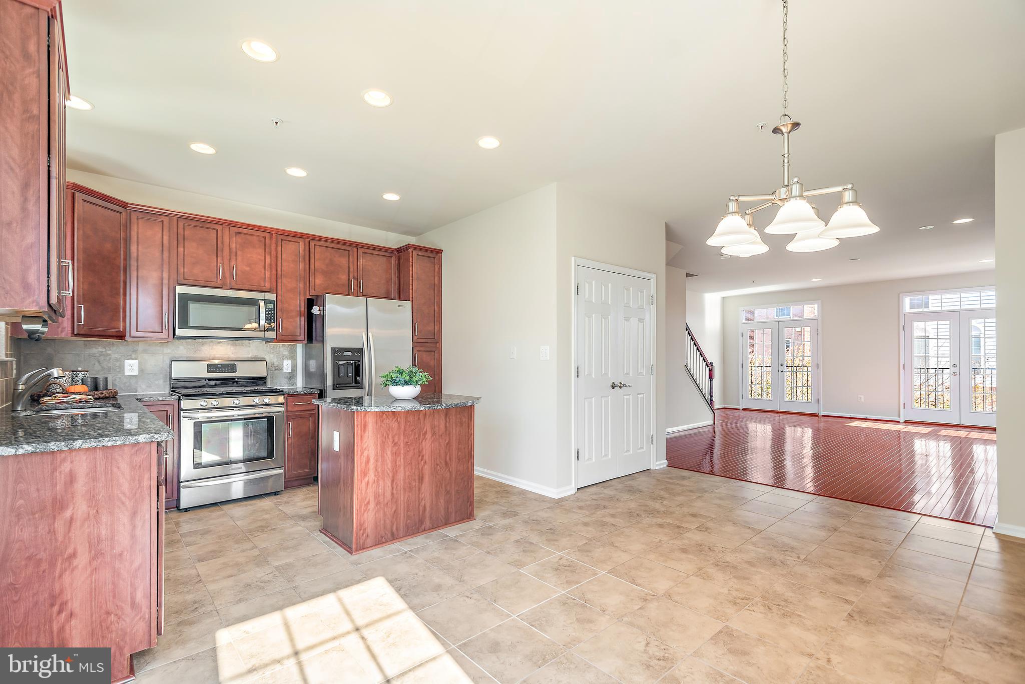 LEESBOROUGH - Residential