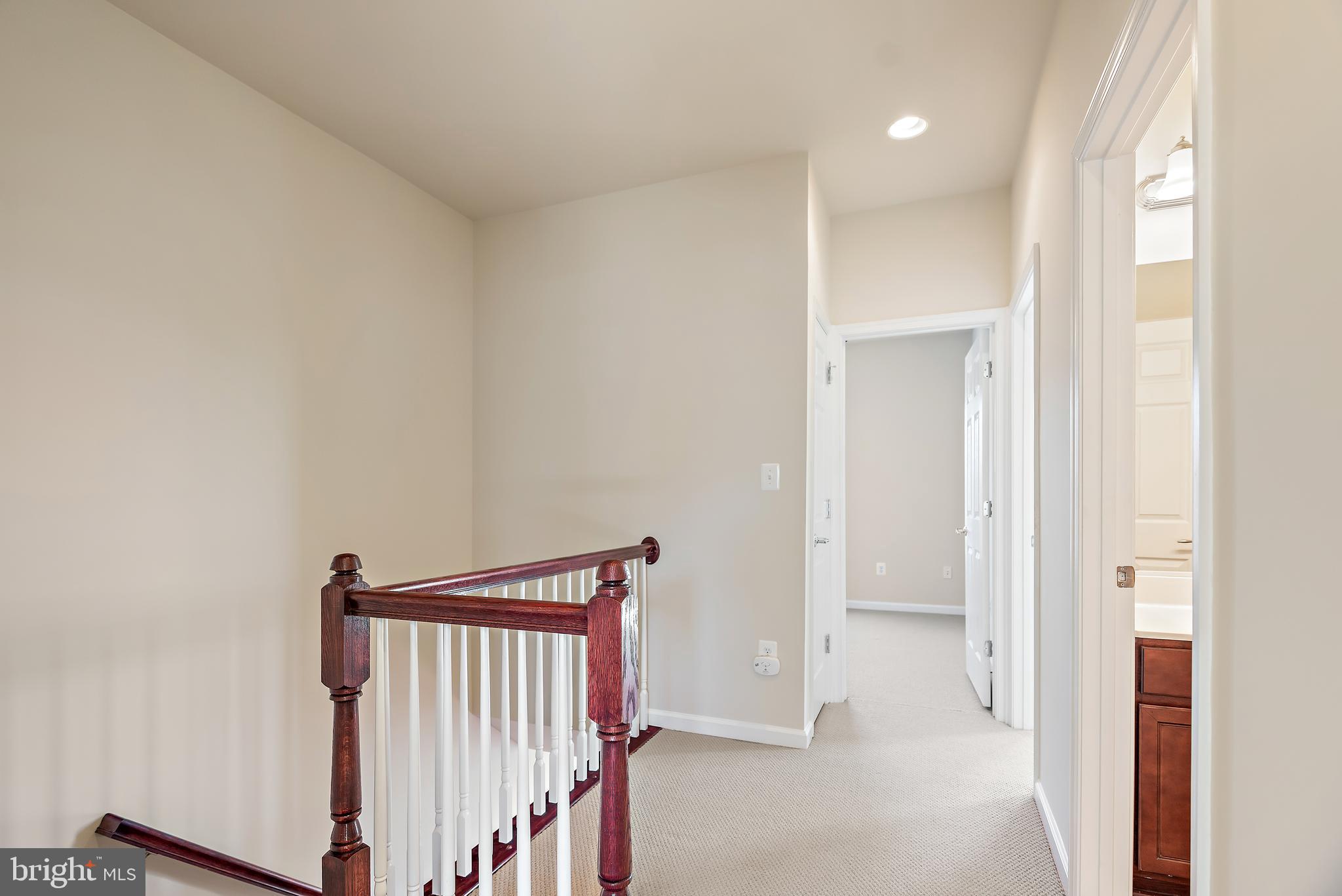 LEESBOROUGH - Residential