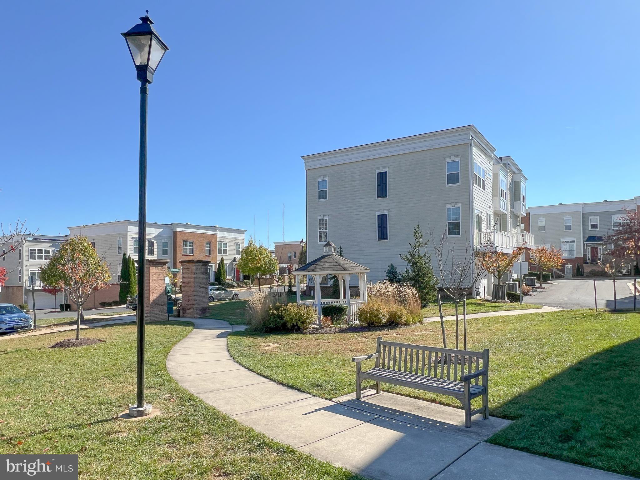 LEESBOROUGH - Residential