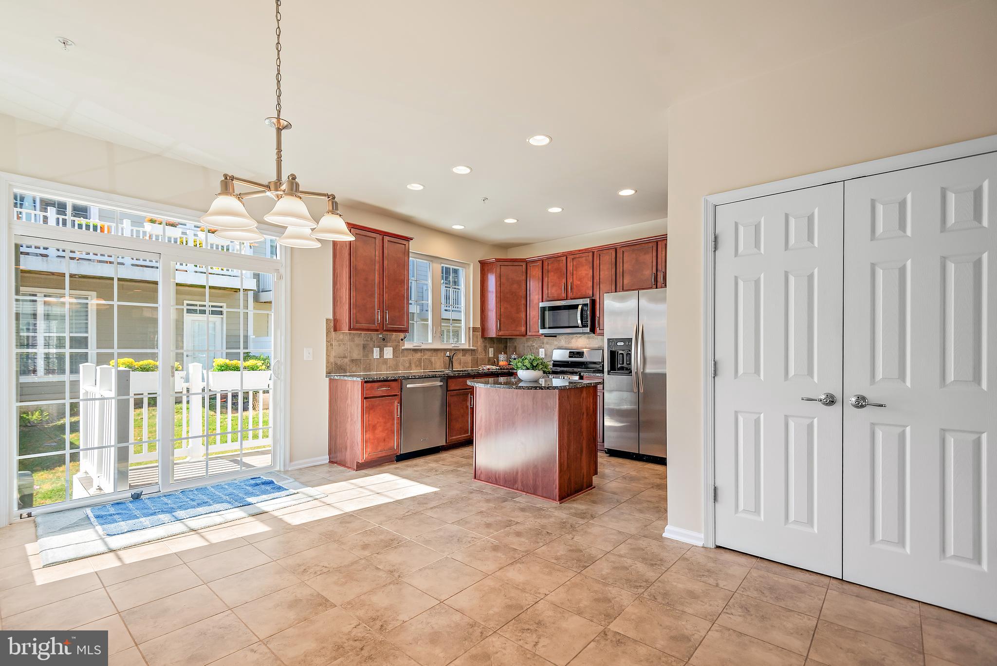 LEESBOROUGH - Residential