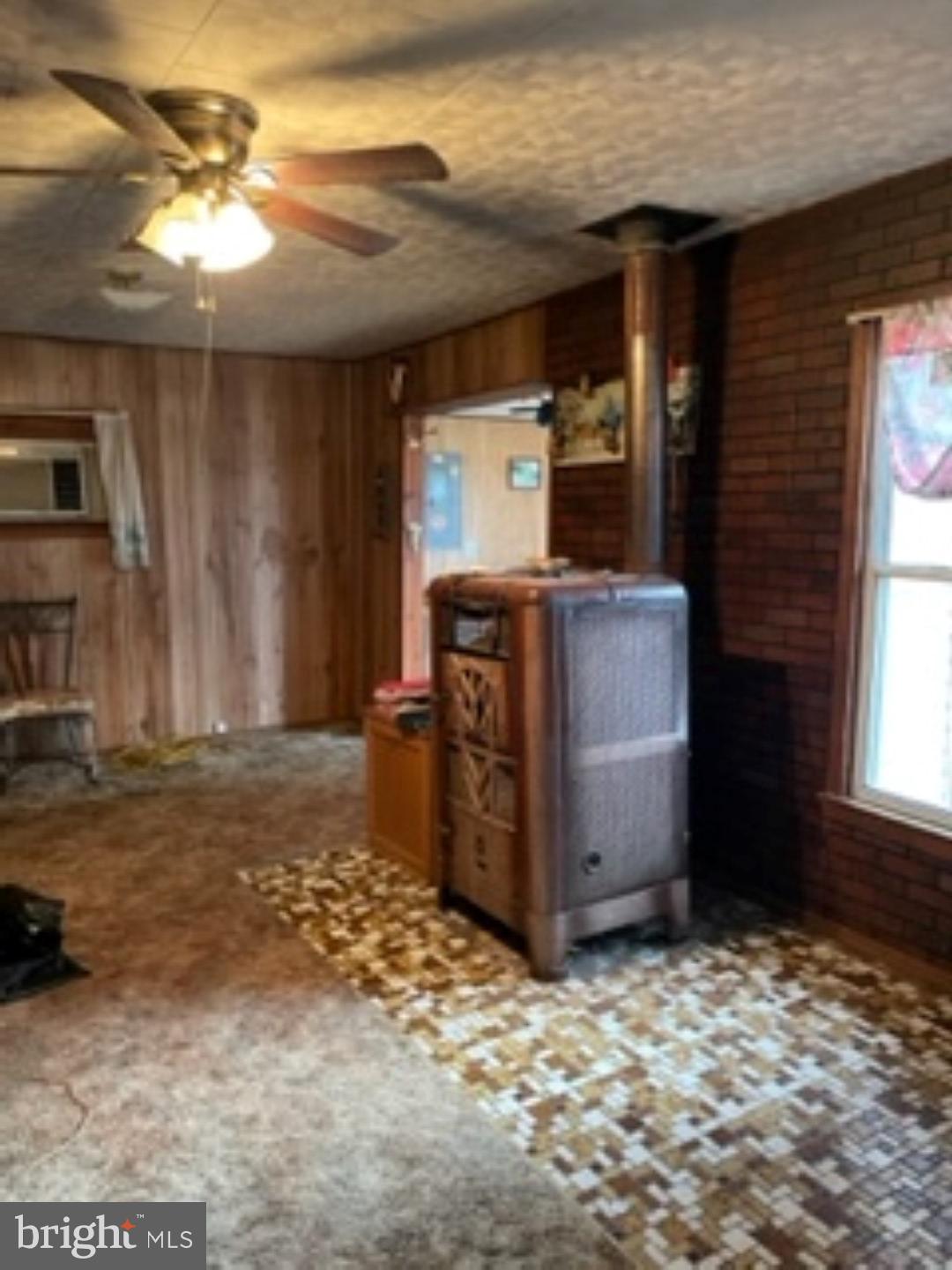 TAYLOR ACRES - Residential