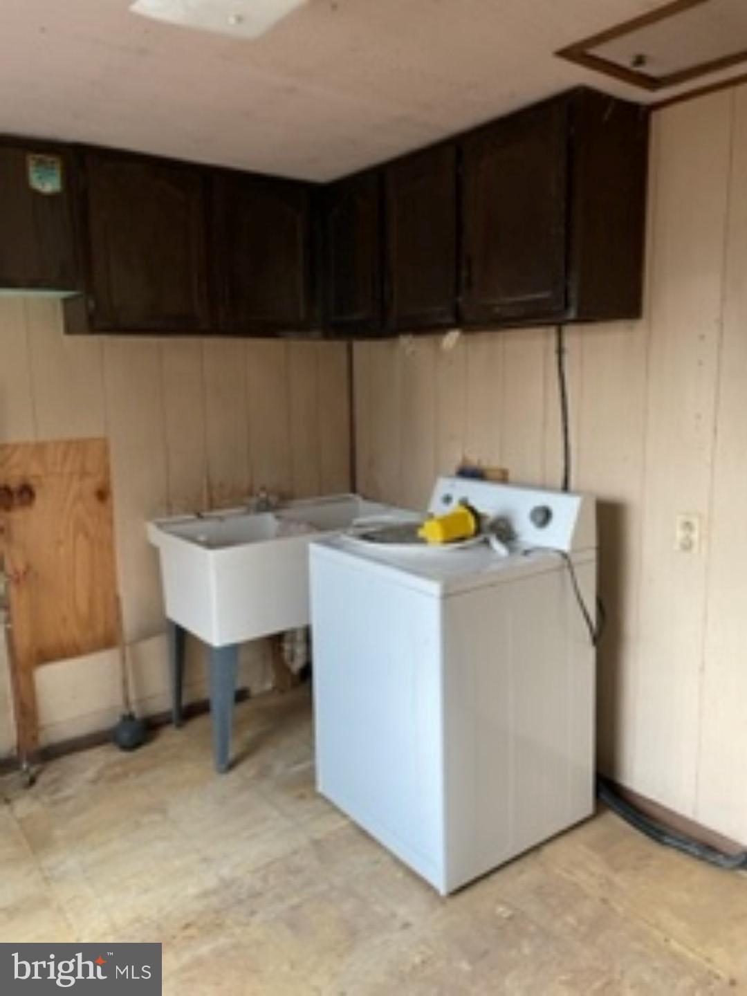 TAYLOR ACRES - Residential