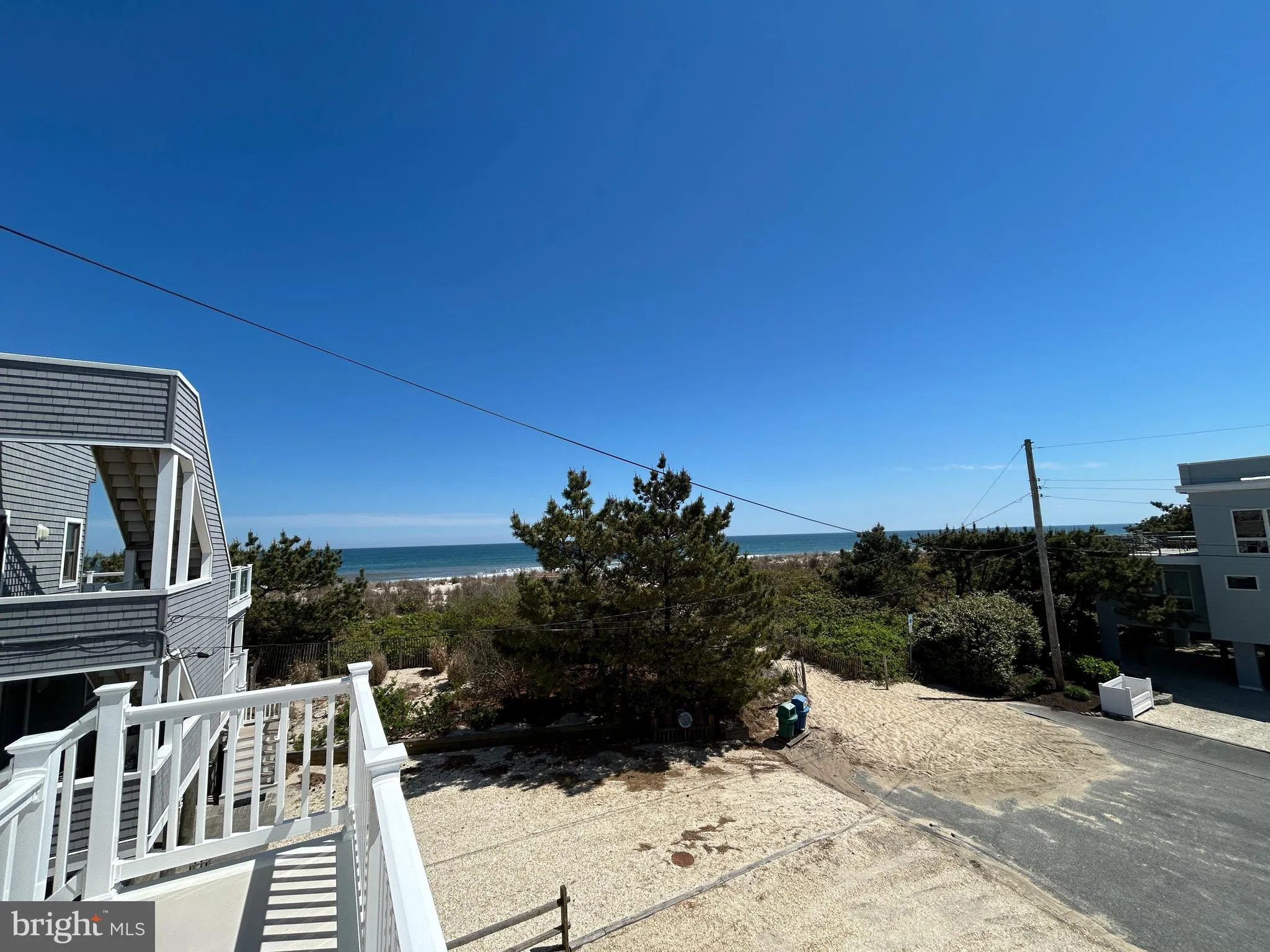 Harvey Cedars, New Jersey 08008, United States, 6 Bedrooms Bedrooms, ,4 BathroomsBathrooms,Residential,Active,137224