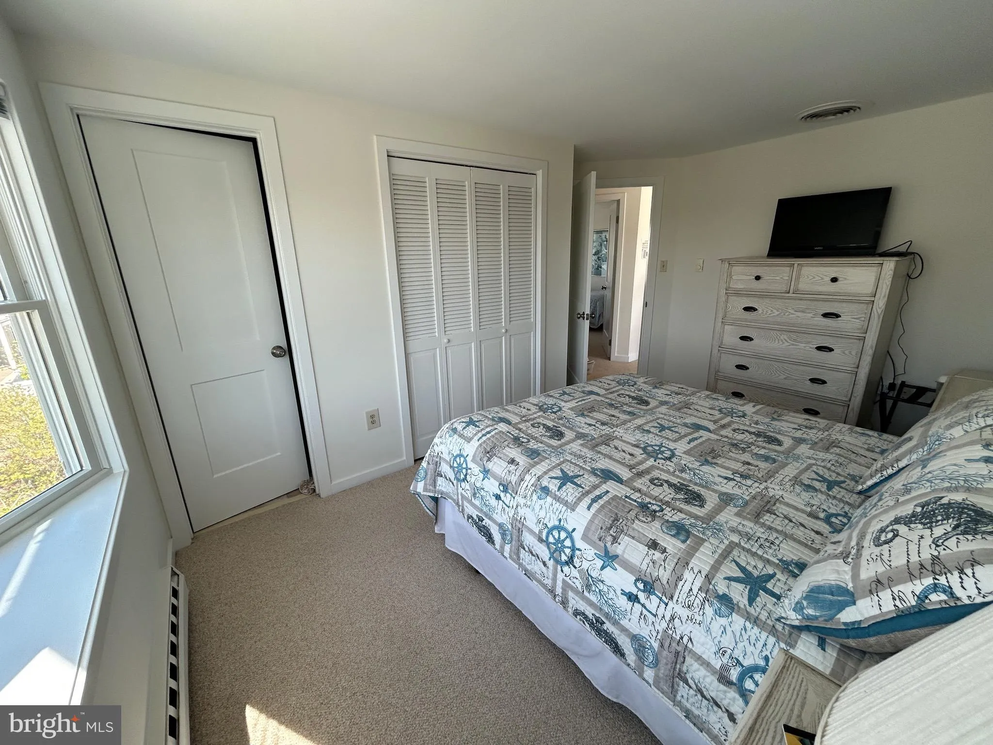 Harvey Cedars, New Jersey 08008, United States, 6 Bedrooms Bedrooms, ,4 BathroomsBathrooms,Residential,Active,137224