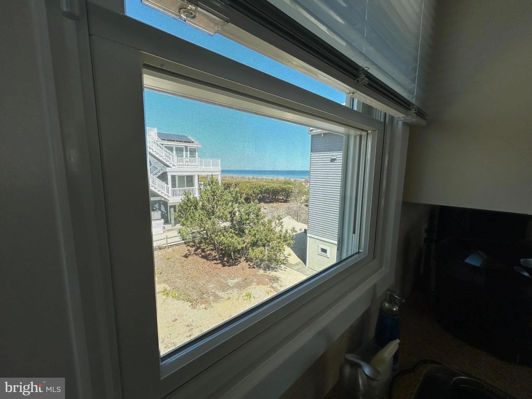 Harvey Cedars, New Jersey 08008, United States, 6 Bedrooms Bedrooms, ,4 BathroomsBathrooms,Residential,Active,137224