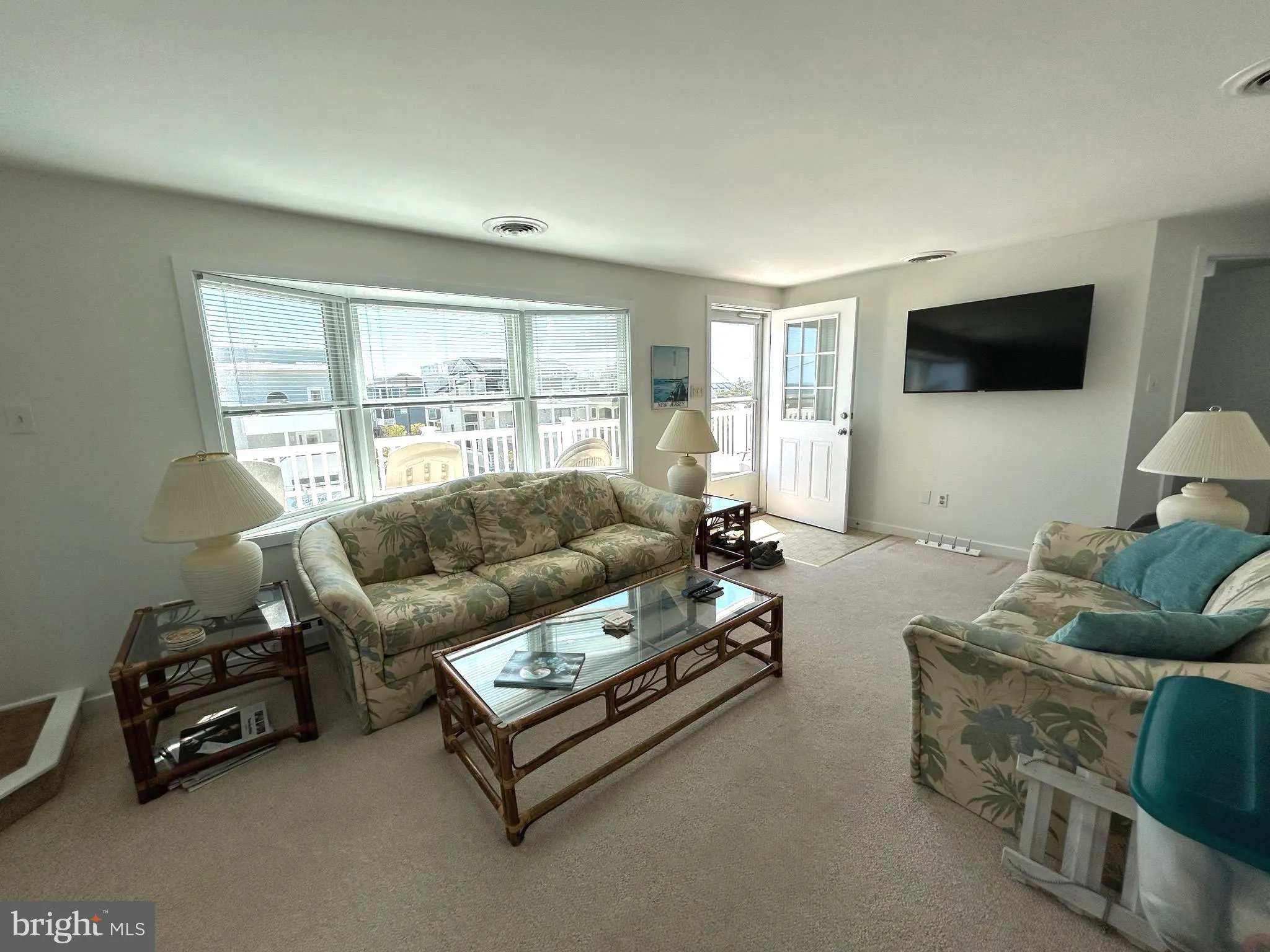 Harvey Cedars, New Jersey 08008, United States, 6 Bedrooms Bedrooms, ,4 BathroomsBathrooms,Residential,Active,137224