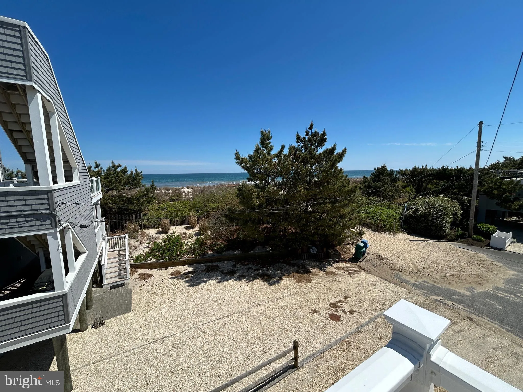 Harvey Cedars, New Jersey 08008, United States, 6 Bedrooms Bedrooms, ,4 BathroomsBathrooms,Residential,Active,137224