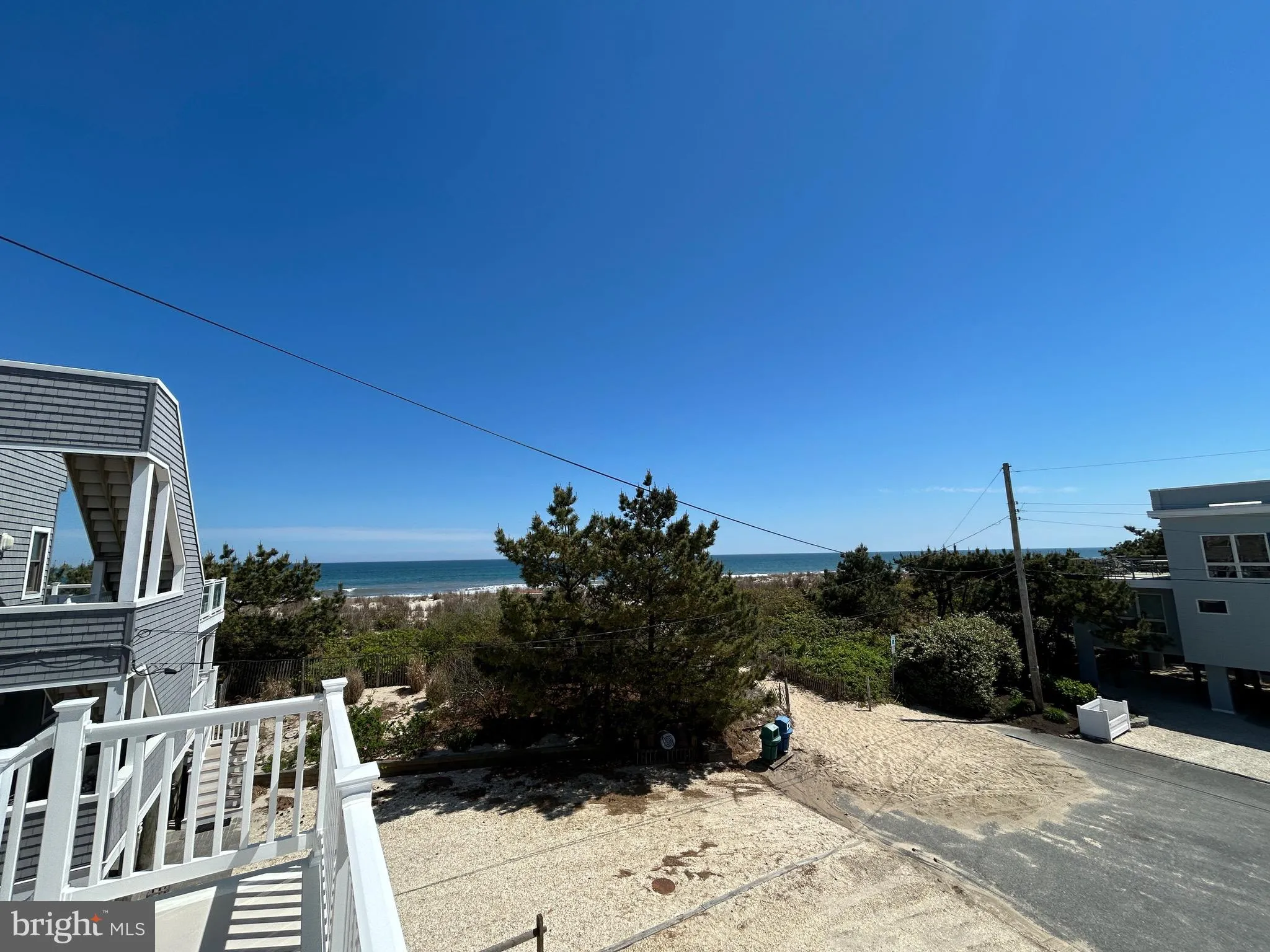 Harvey Cedars, New Jersey 08008, United States, 6 Bedrooms Bedrooms, ,4 BathroomsBathrooms,Residential,Active,137224