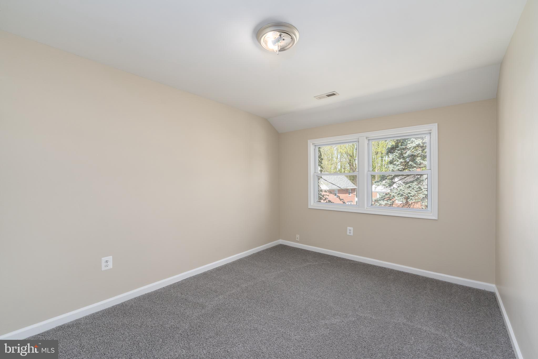 NEW NORTHWOOD - Residential Lease