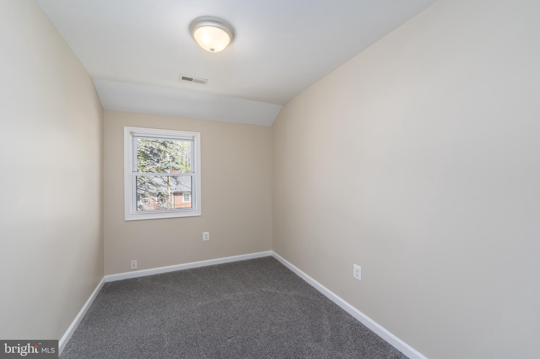 NEW NORTHWOOD - Residential Lease