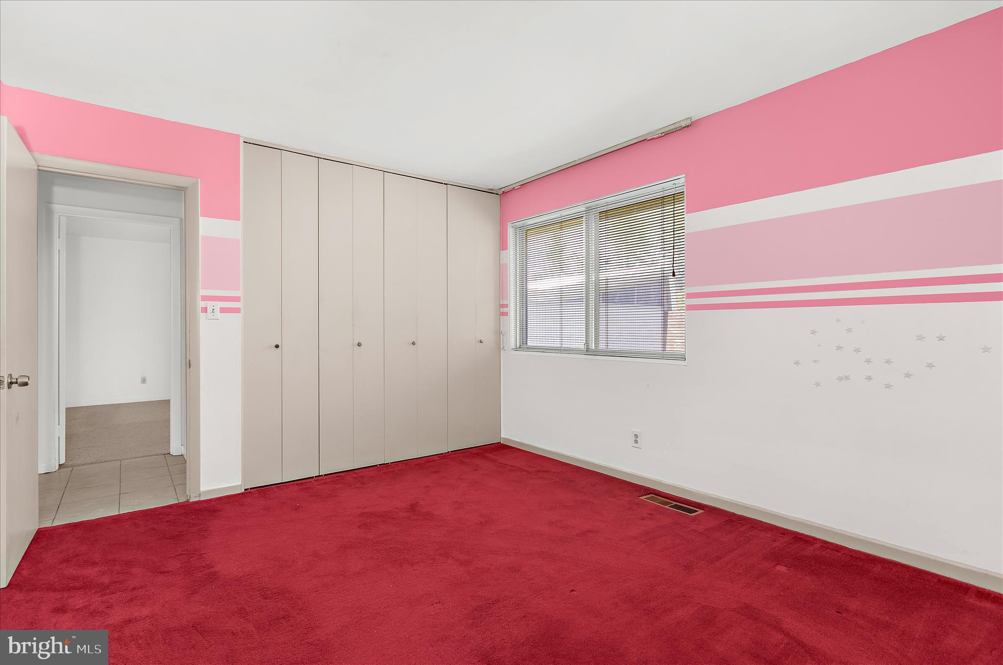 LONG MEADOW AT GARRISON - Residential