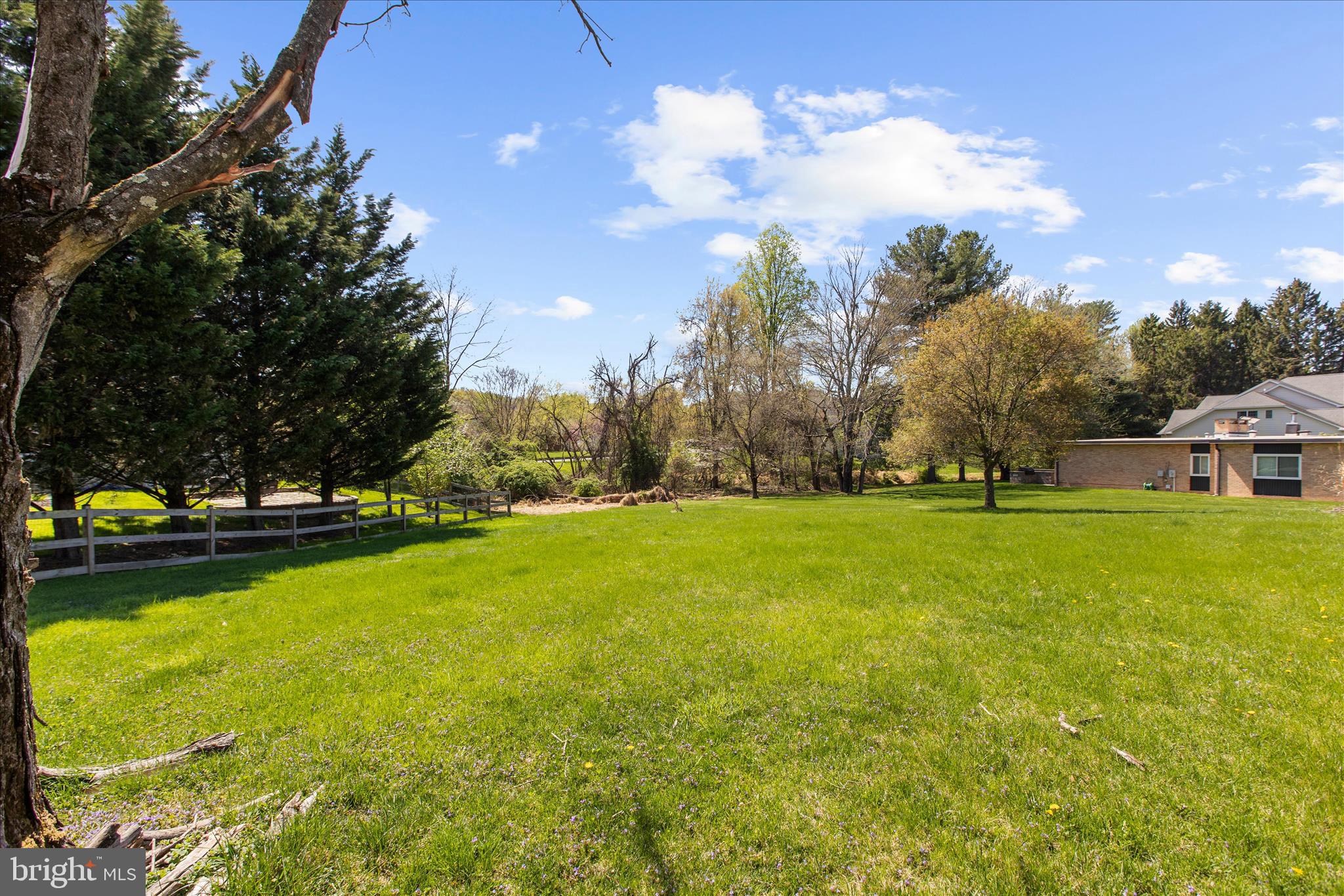 LONG MEADOW AT GARRISON - Residential