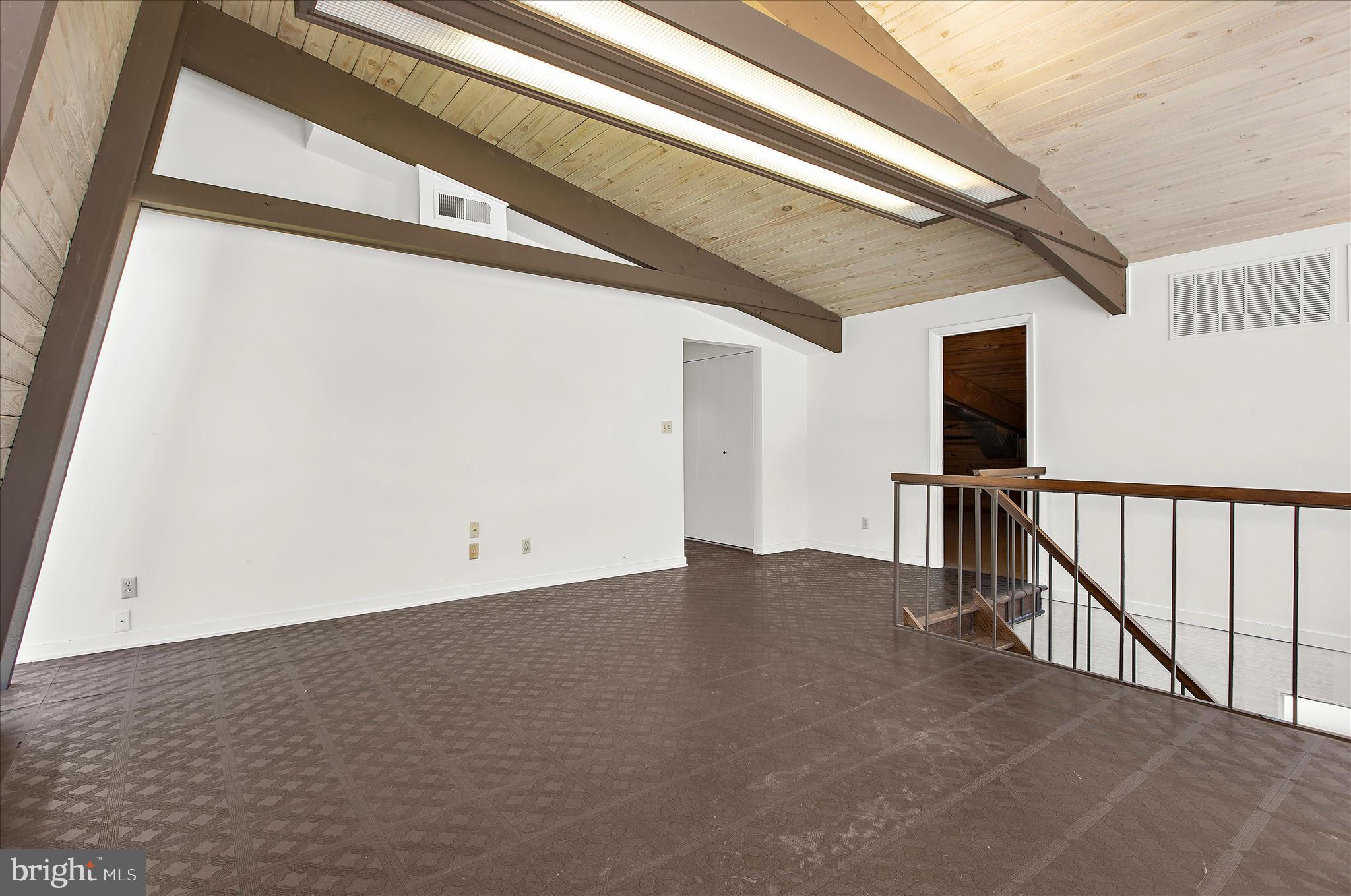 LONG MEADOW AT GARRISON - Residential