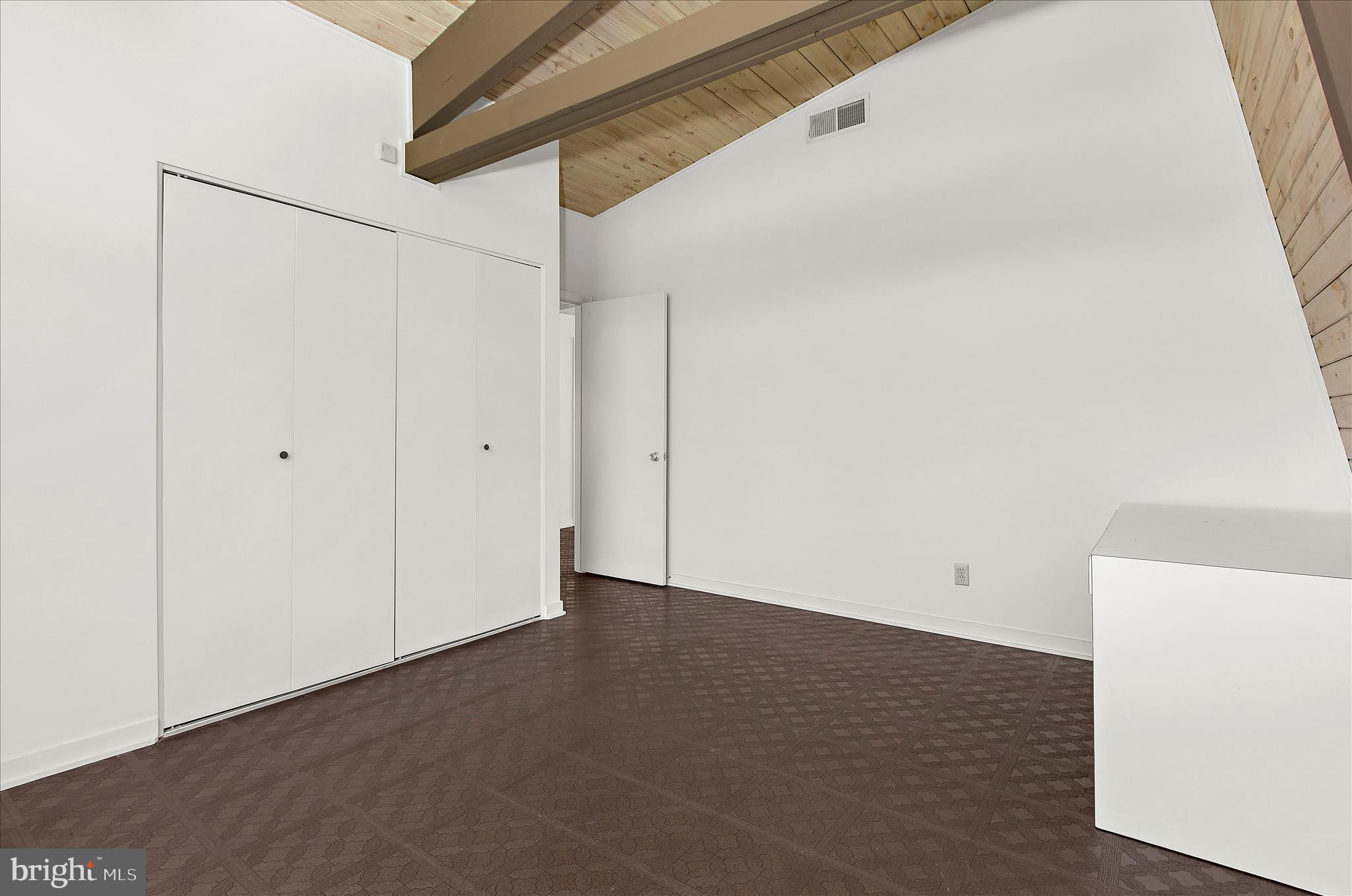 LONG MEADOW AT GARRISON - Residential