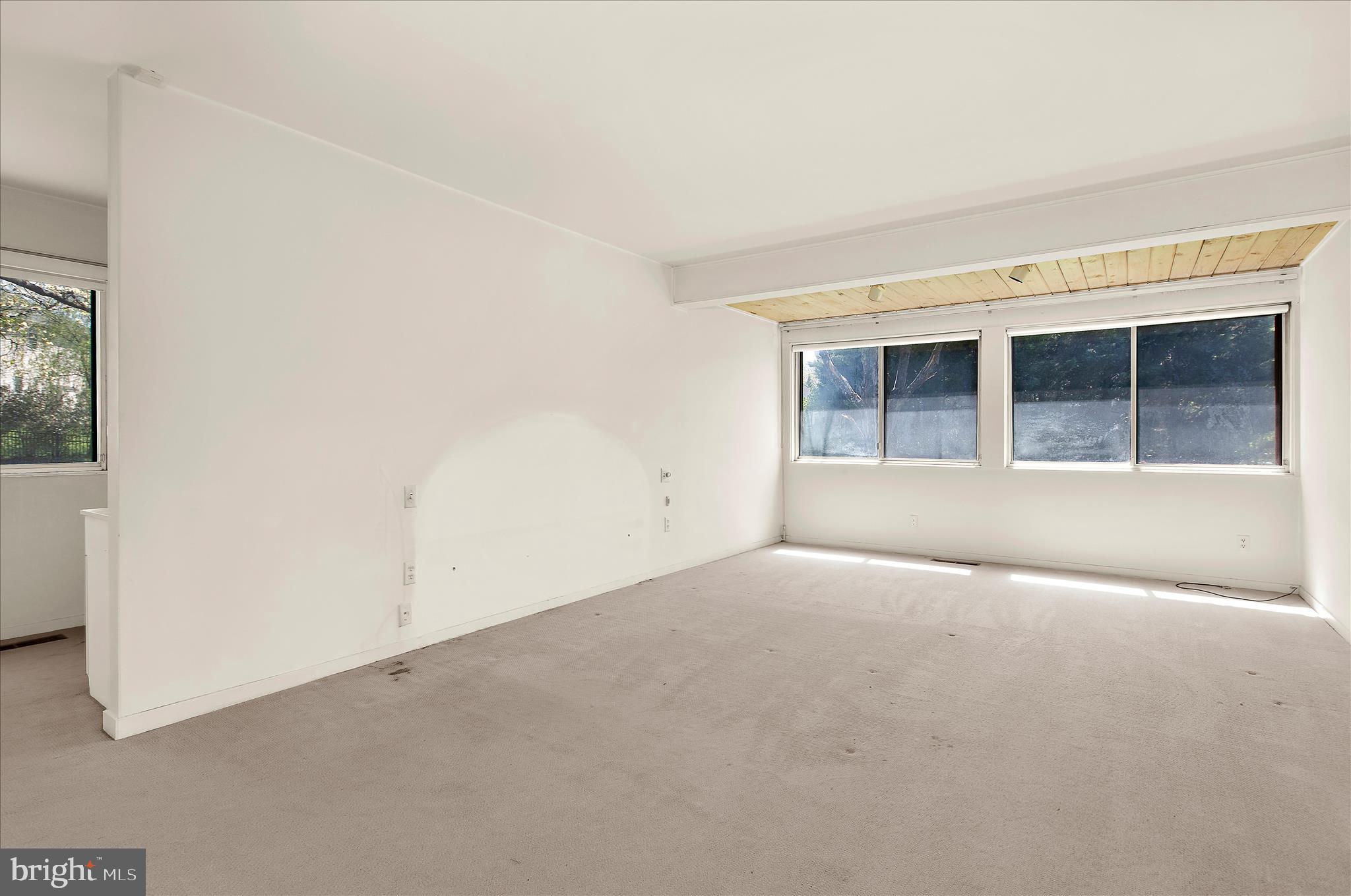 LONG MEADOW AT GARRISON - Residential