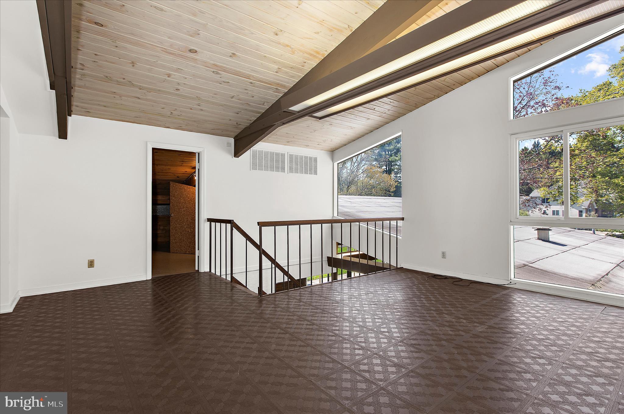 LONG MEADOW AT GARRISON - Residential