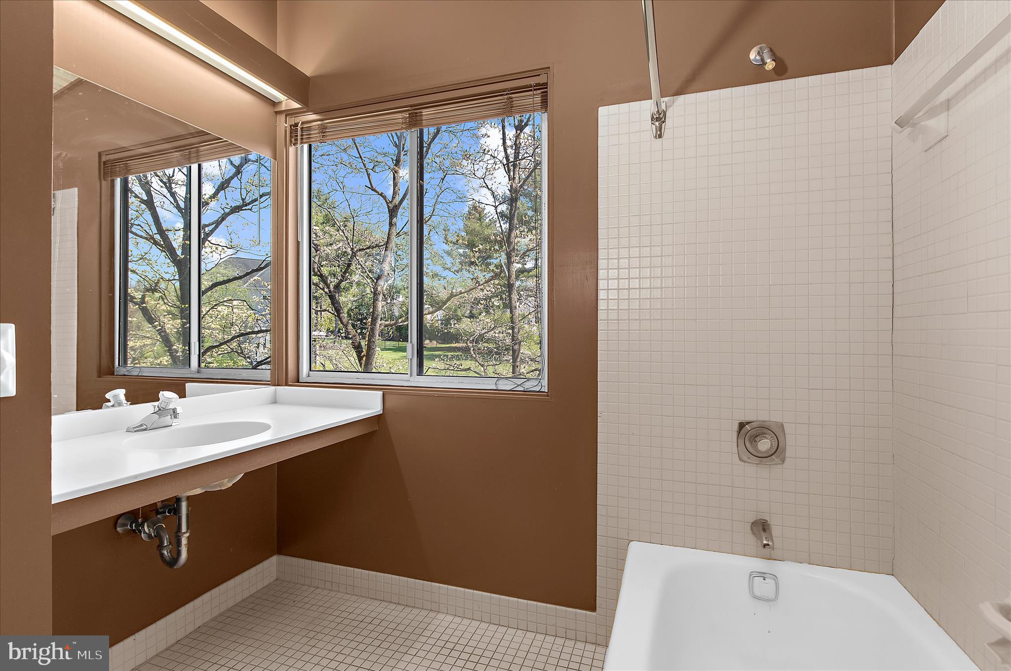 LONG MEADOW AT GARRISON - Residential