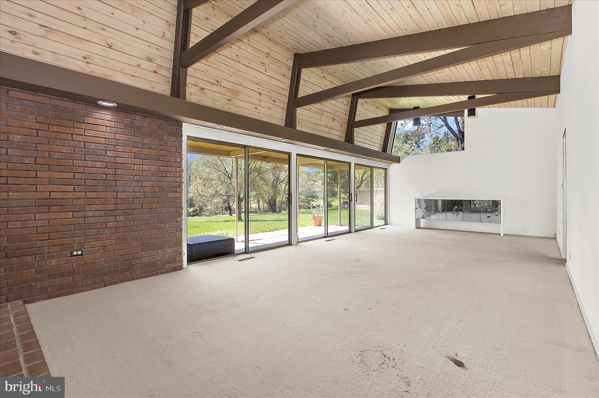 LONG MEADOW AT GARRISON - Residential