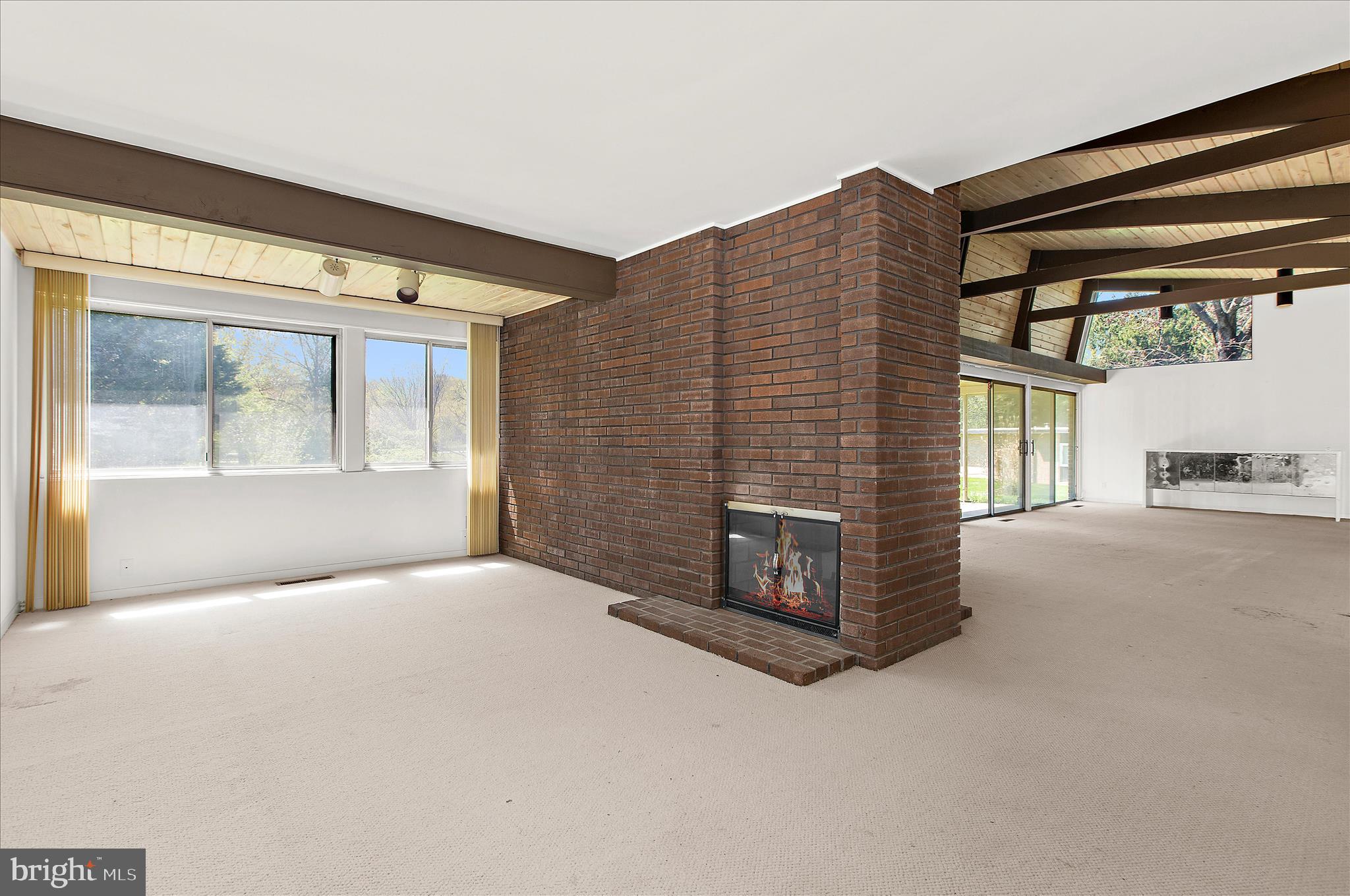 LONG MEADOW AT GARRISON - Residential