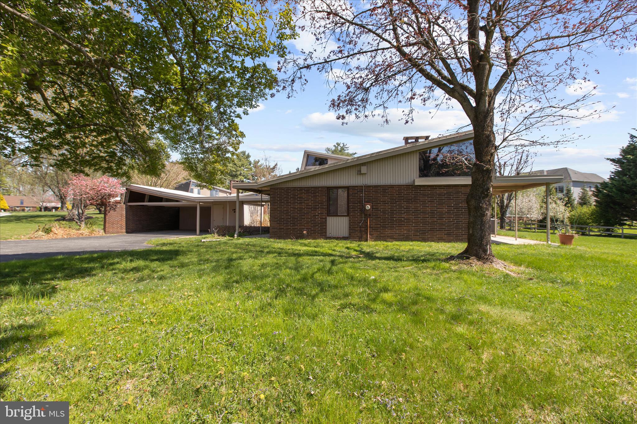 LONG MEADOW AT GARRISON - Residential