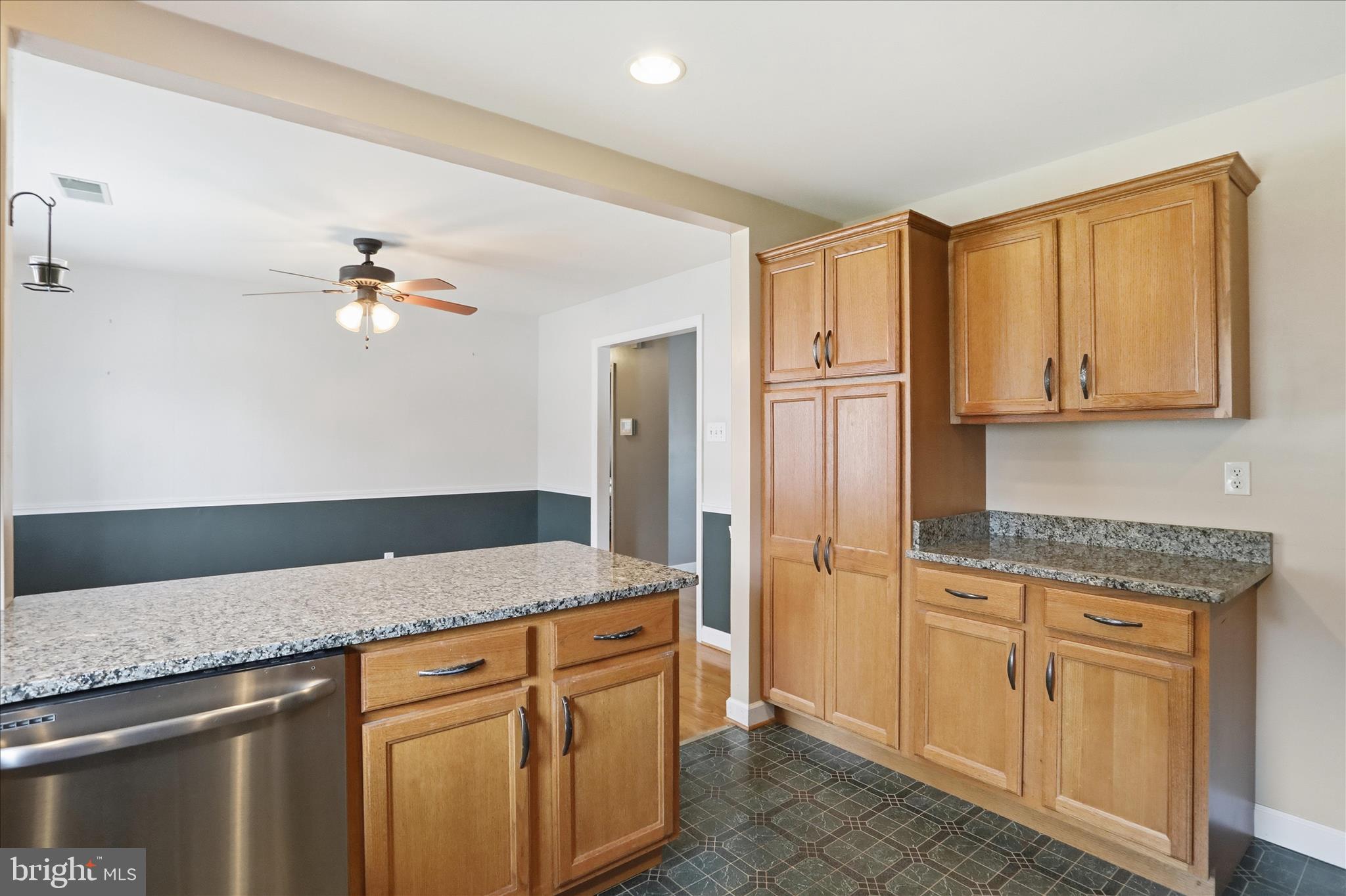 VAN LEAR - Residential