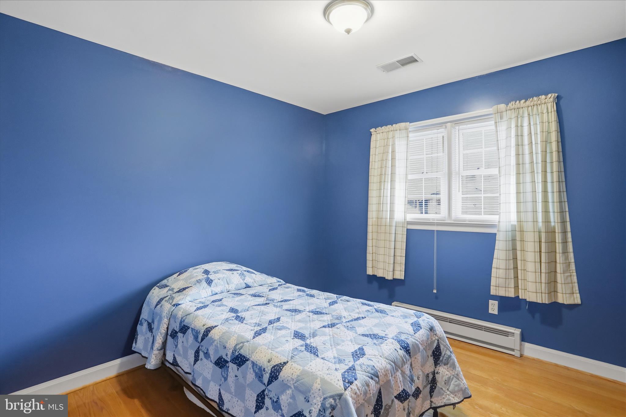 VAN LEAR - Residential