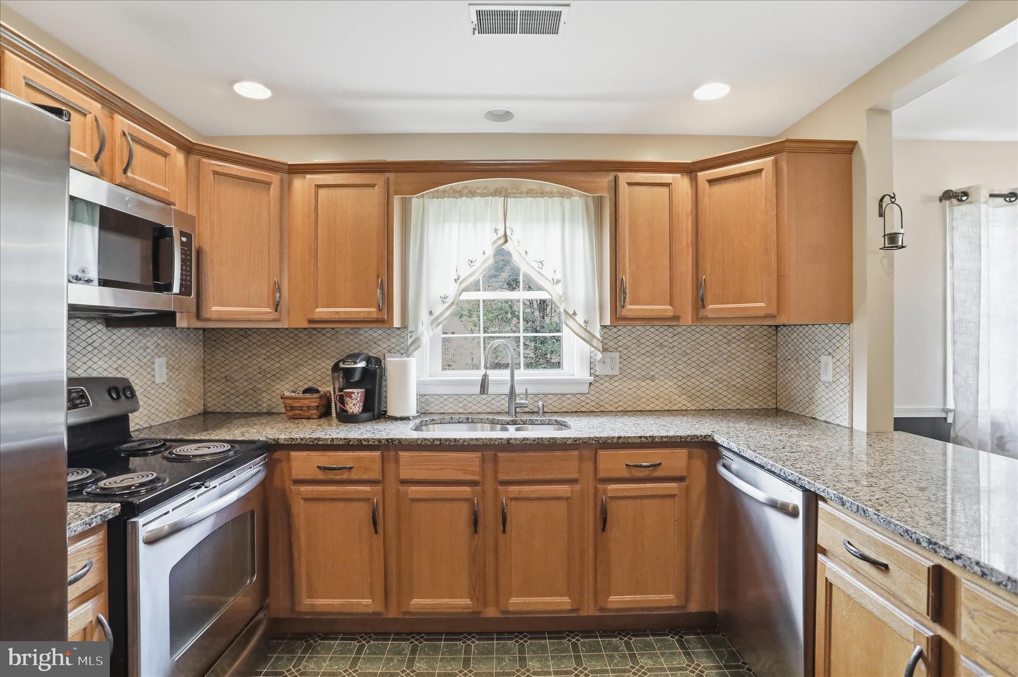 VAN LEAR - Residential