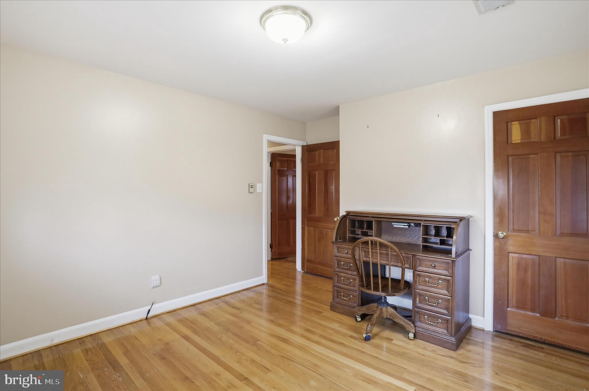 VAN LEAR - Residential