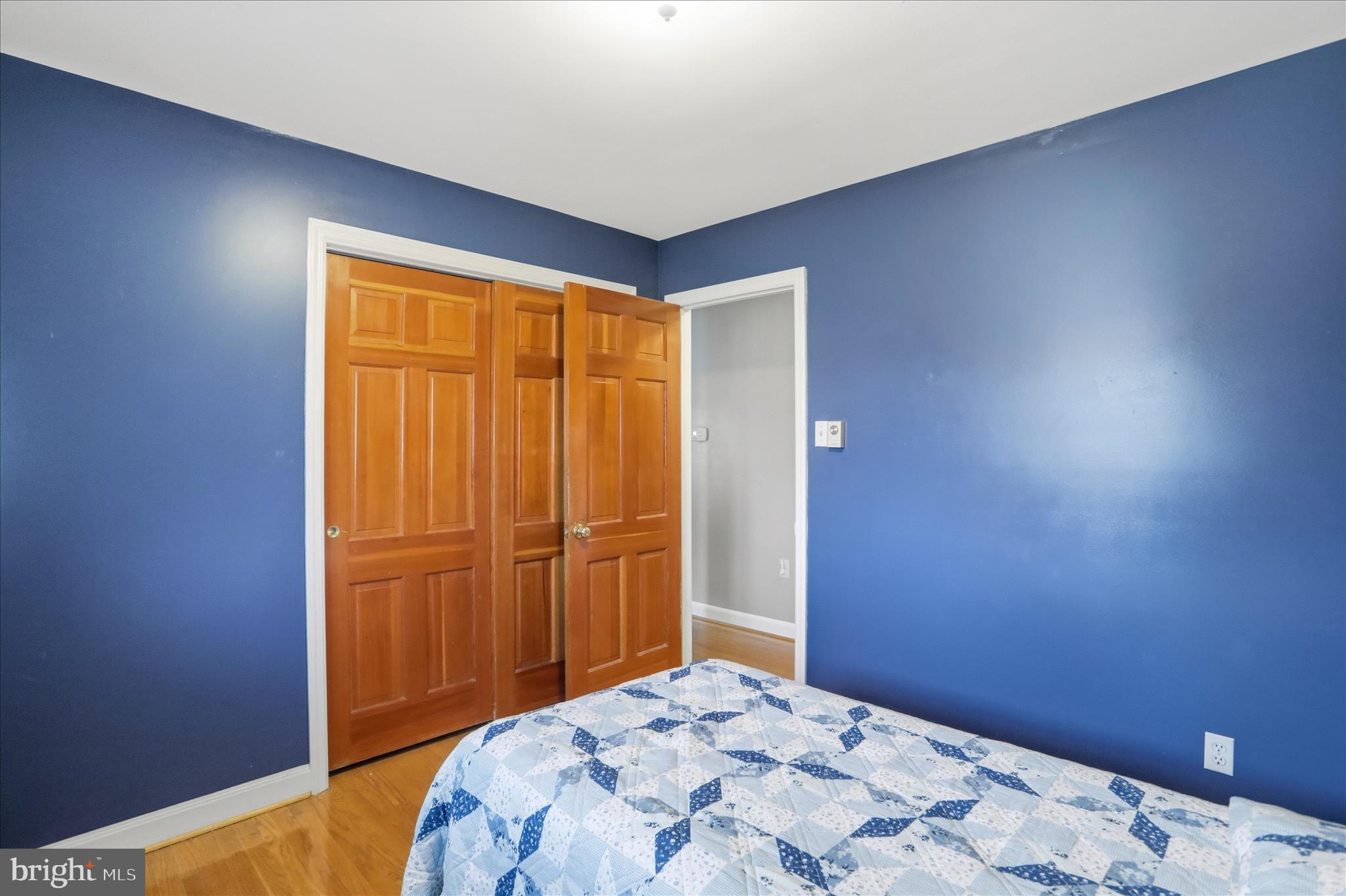 VAN LEAR - Residential