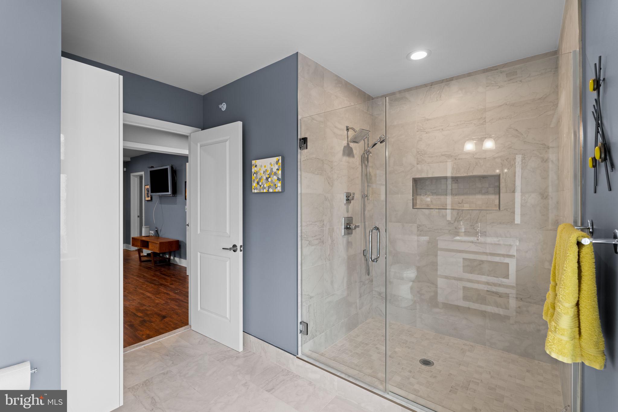 MANAYUNK - Residential