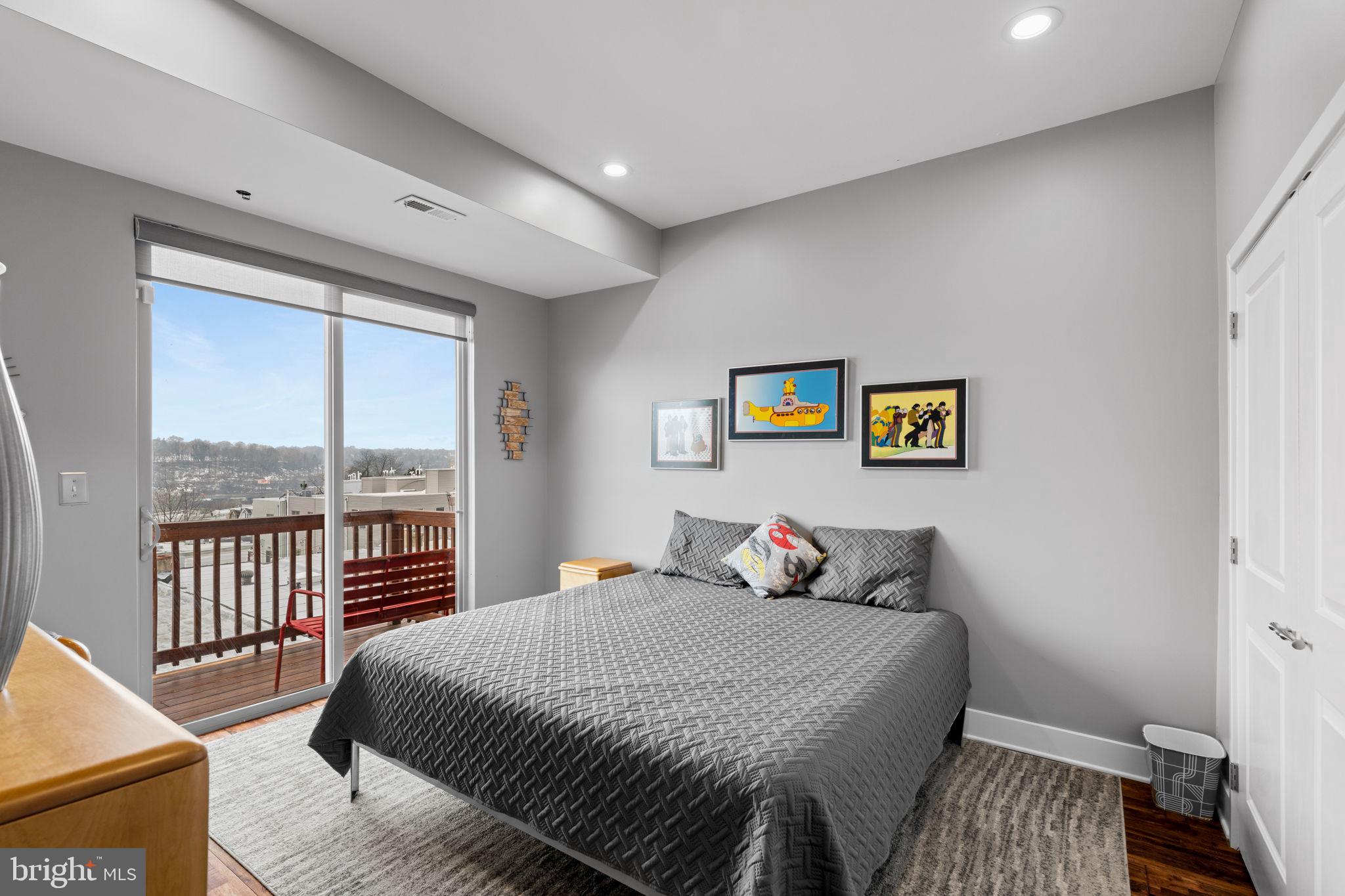 MANAYUNK - Residential