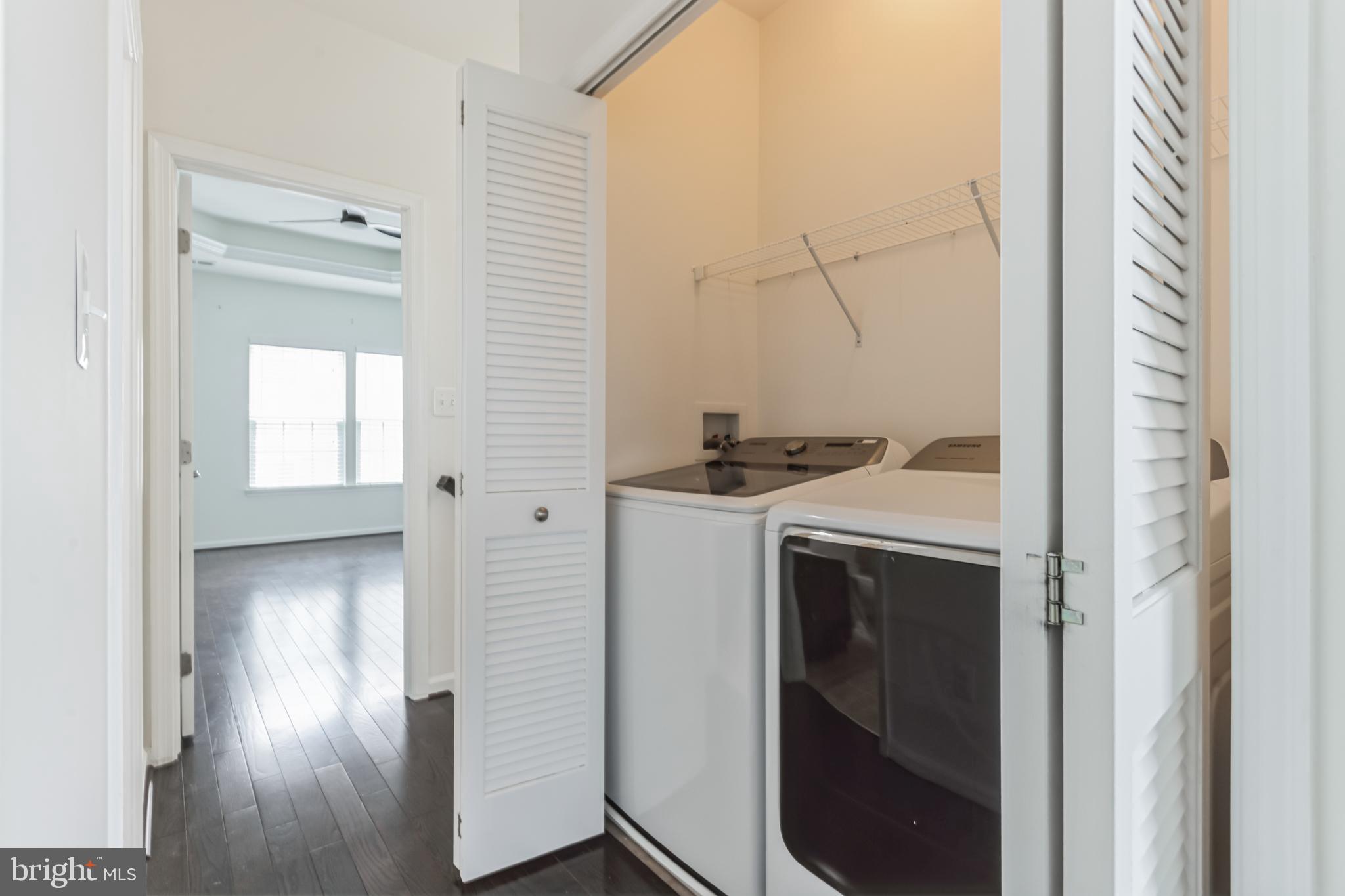 HOWARD SQUARE - Residential Lease