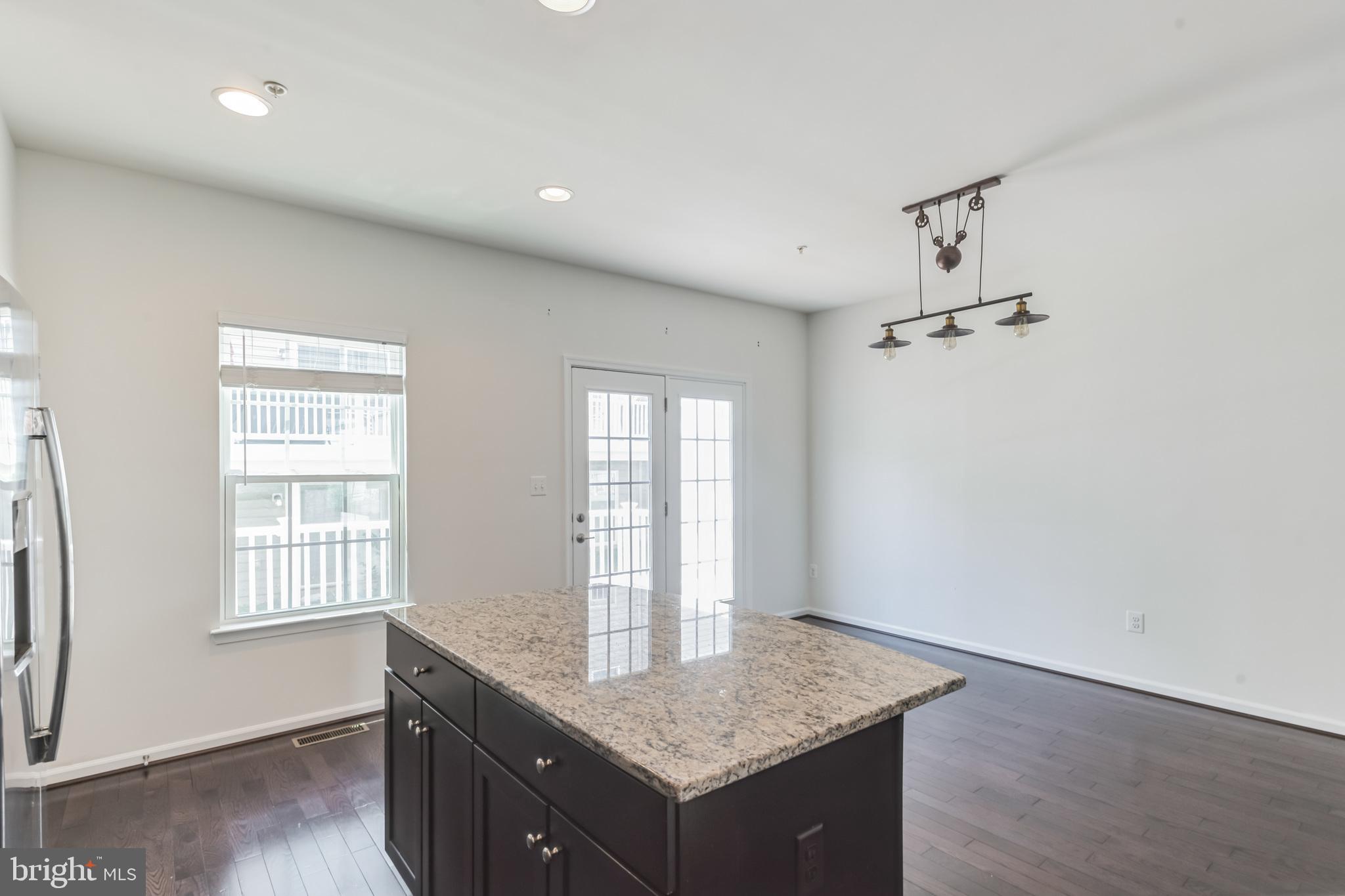 HOWARD SQUARE - Residential Lease