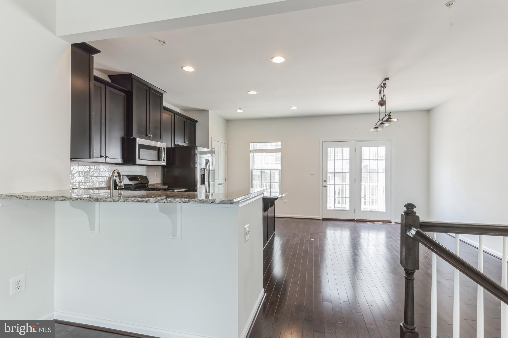 HOWARD SQUARE - Residential Lease