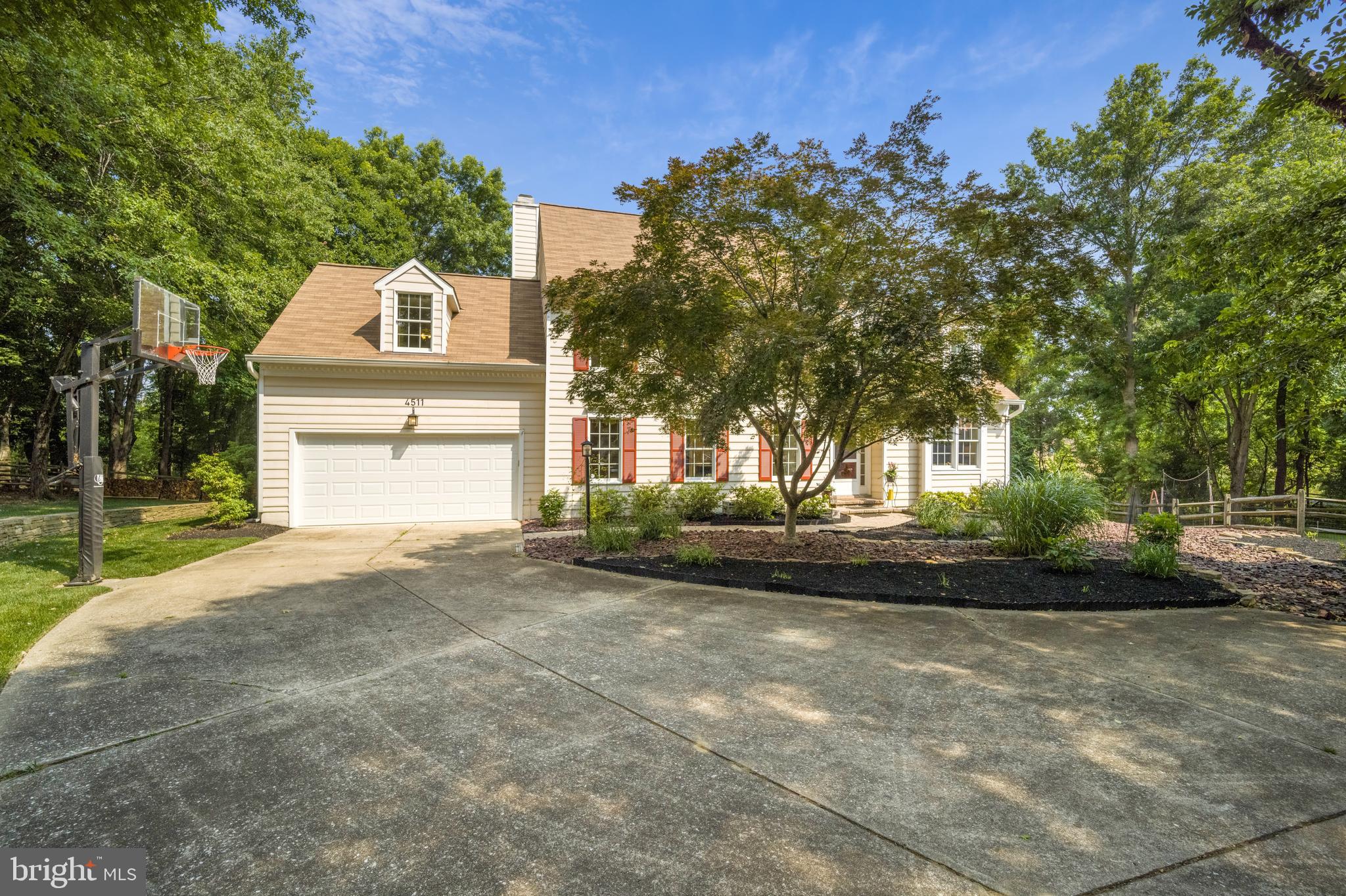 DORSEY HALL - Residential