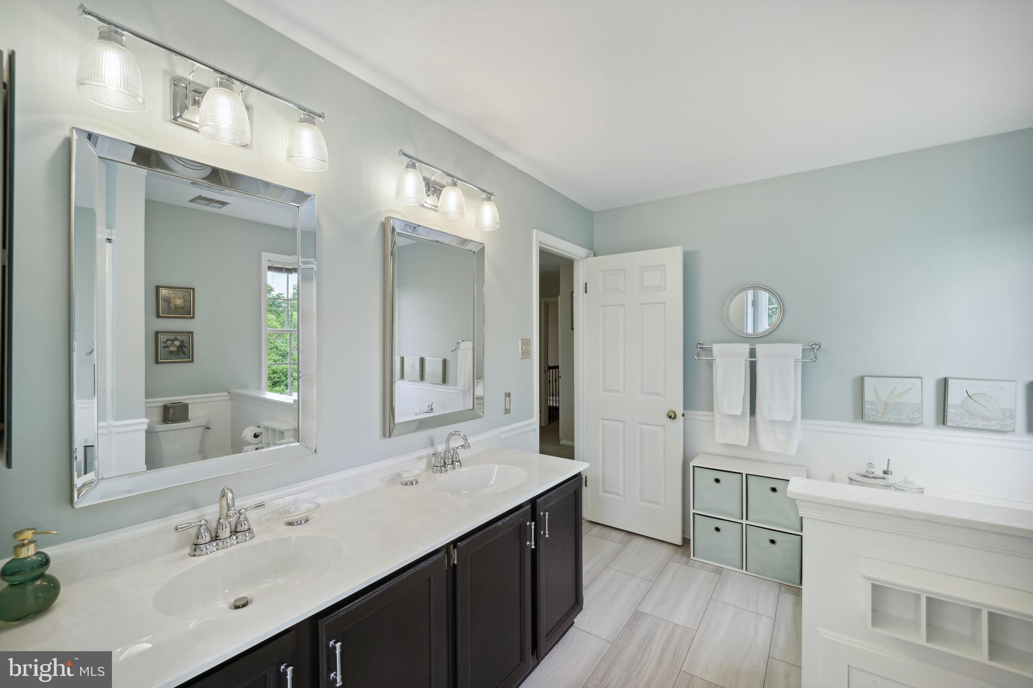 DORSEY HALL - Residential