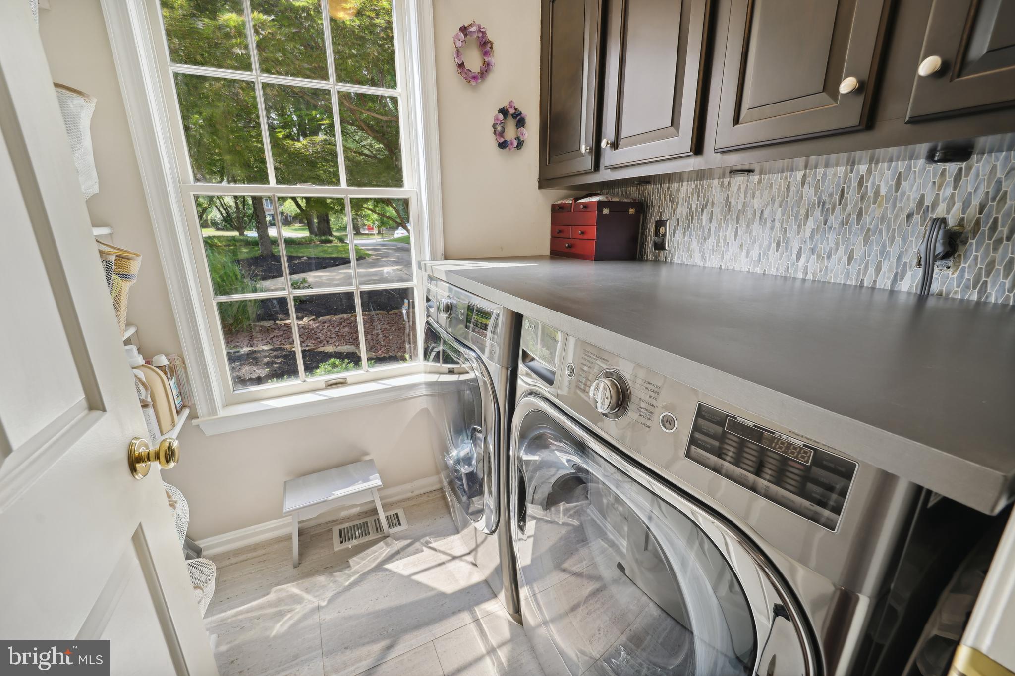 DORSEY HALL - Residential