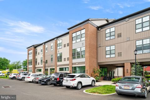 Photo of 409 E Butler Avenue #SUITE 4, DOYLESTOWN, PA 18901 (MLS # PABU2095046) Photo of 409 E Butler Avenue #SUITE 4, DOYLESTOWN, PA 18901 (MLS # PABU2095046)