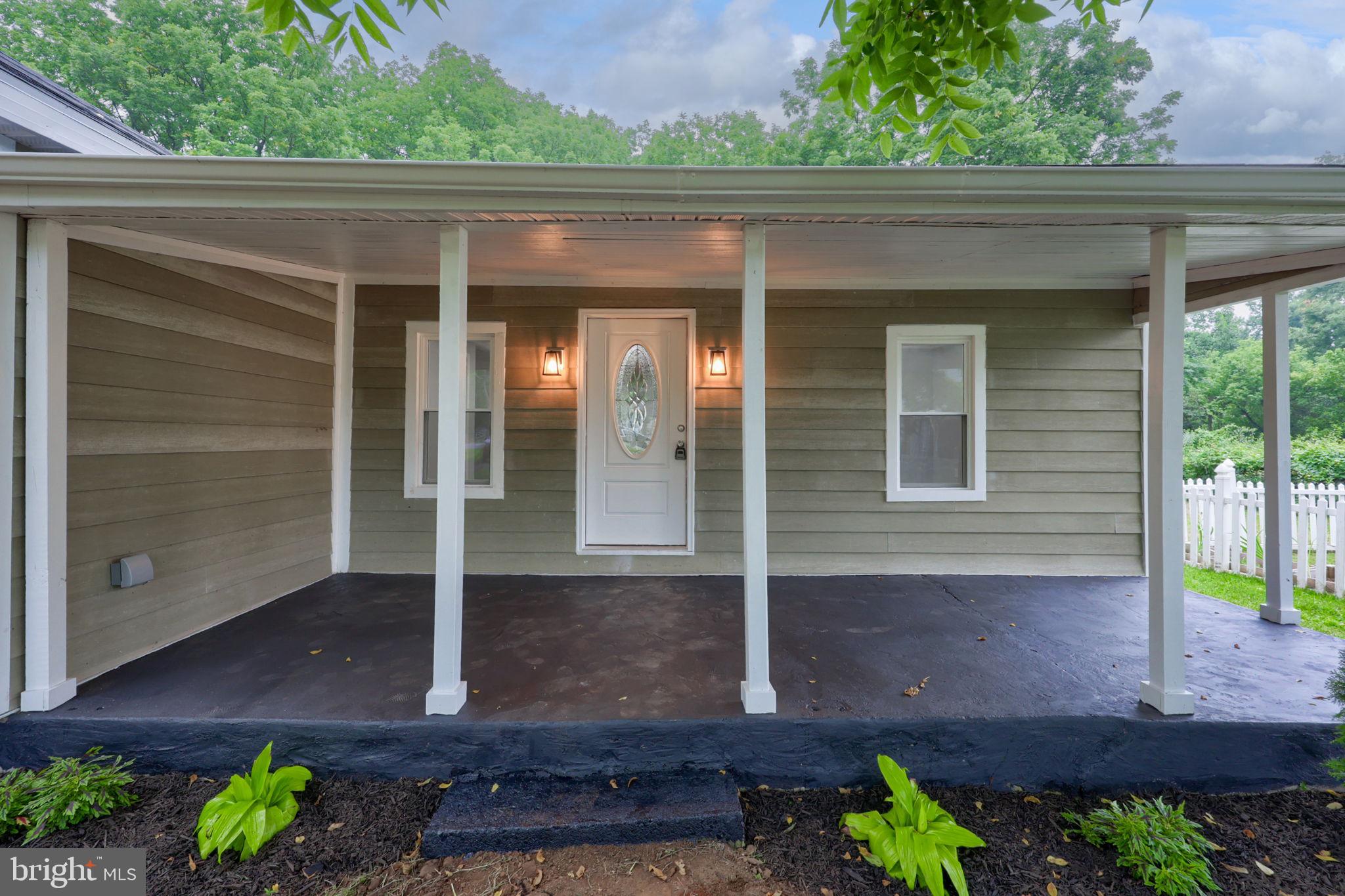 1384 ROUNDTOP ROAD